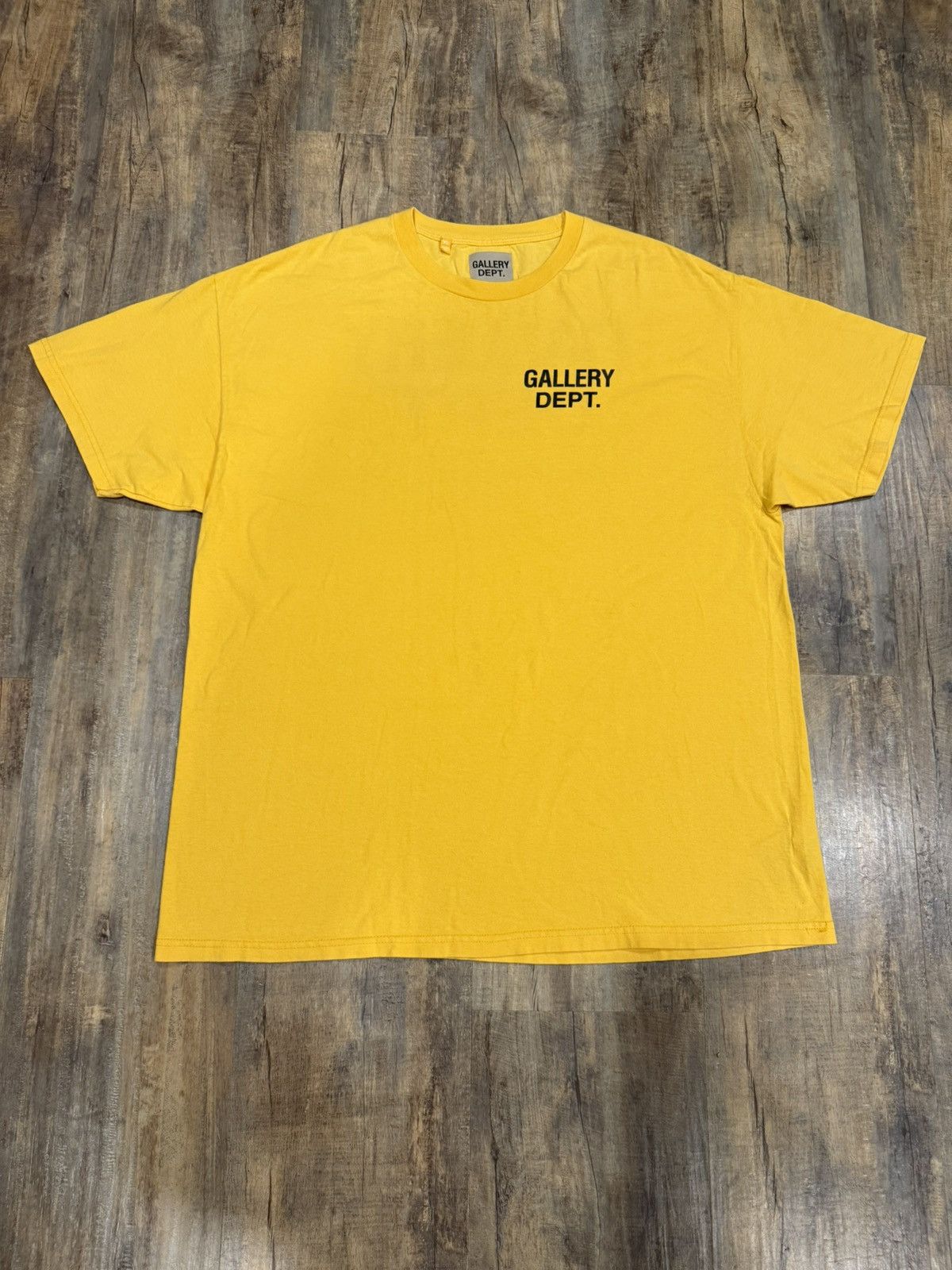 Gallery Dept. RARE Gallery Dept Yellow Souvenir Logo Tee Hollywood Vintage Size US XL / EU 56 / 4 - 2 Thumbnail