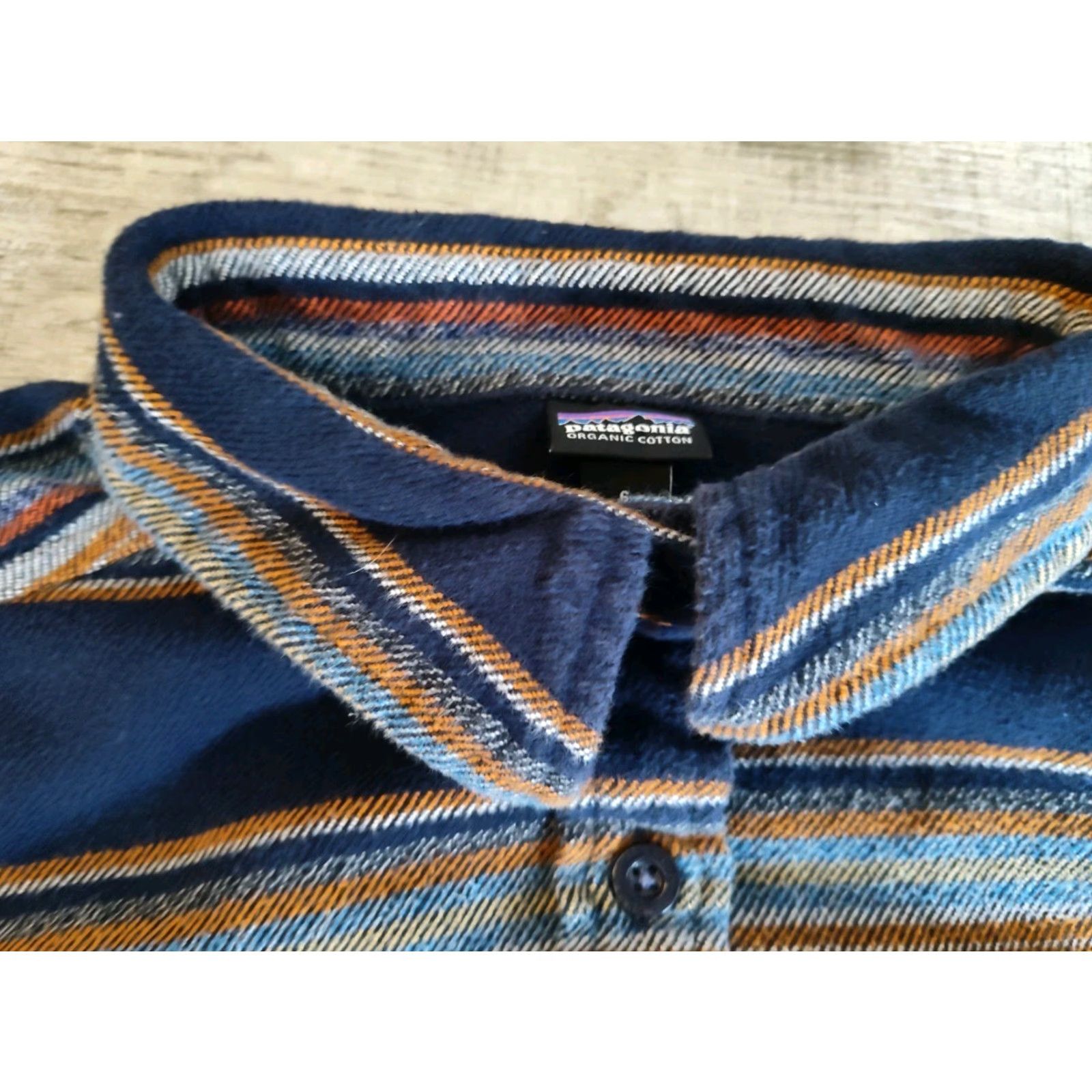 Patagonia Patagonia Fjord Flannel Shirt Gaucho Stripe Navy Long Sleeve Women’s Size 6 Size M / US 6-8 / IT 42-44 - 6 Thumbnail
