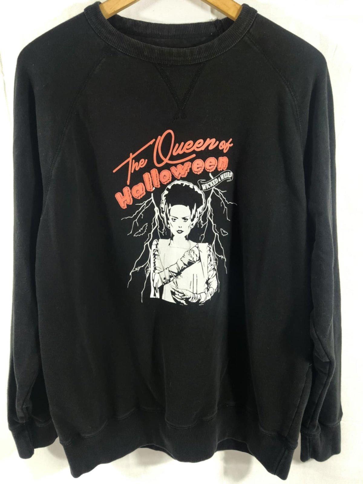 Designer Babe With Dream Halloween Sweatshirt The Queen of Halloween Size US XL / EU 56 / 4 - 1 Thumbnail