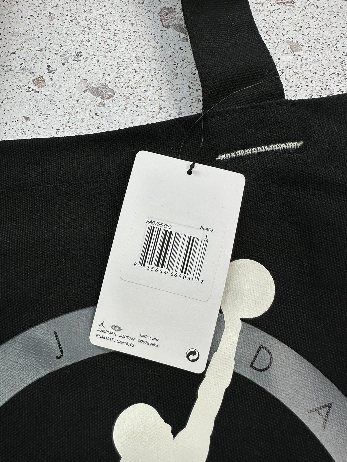 Jordan Brand × Nike Nike Air Jordan Graphic Tote Bag unisex Black OS Big logo Size ONE SIZE - 4 Thumbnail