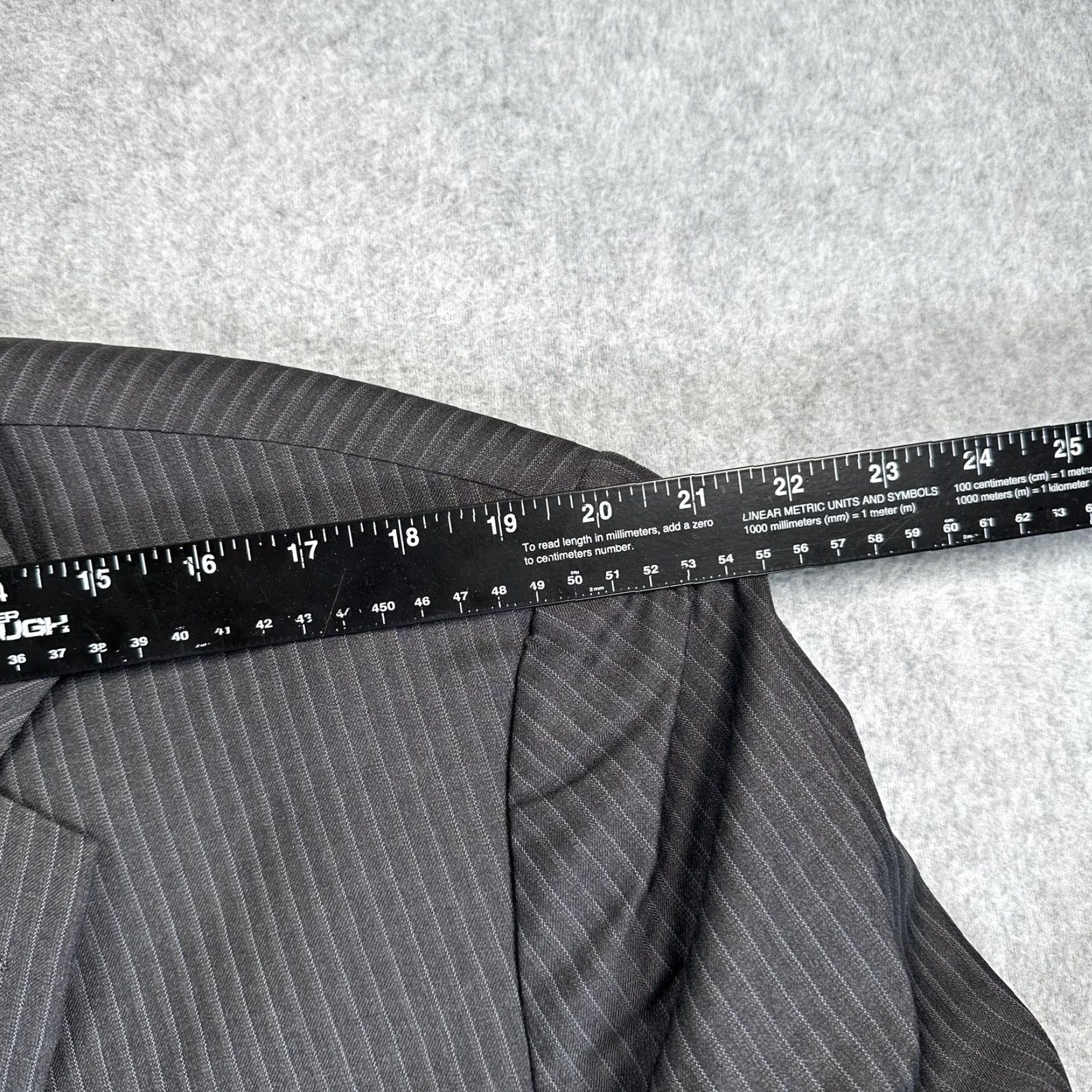 Brooks Brothers VINTAGE Brooks Brothers 1818 Madison Suit Blazer Pants Mens 46 2 Piece Wool Gray Striped Italy Size 46R - 3 Thumbnail