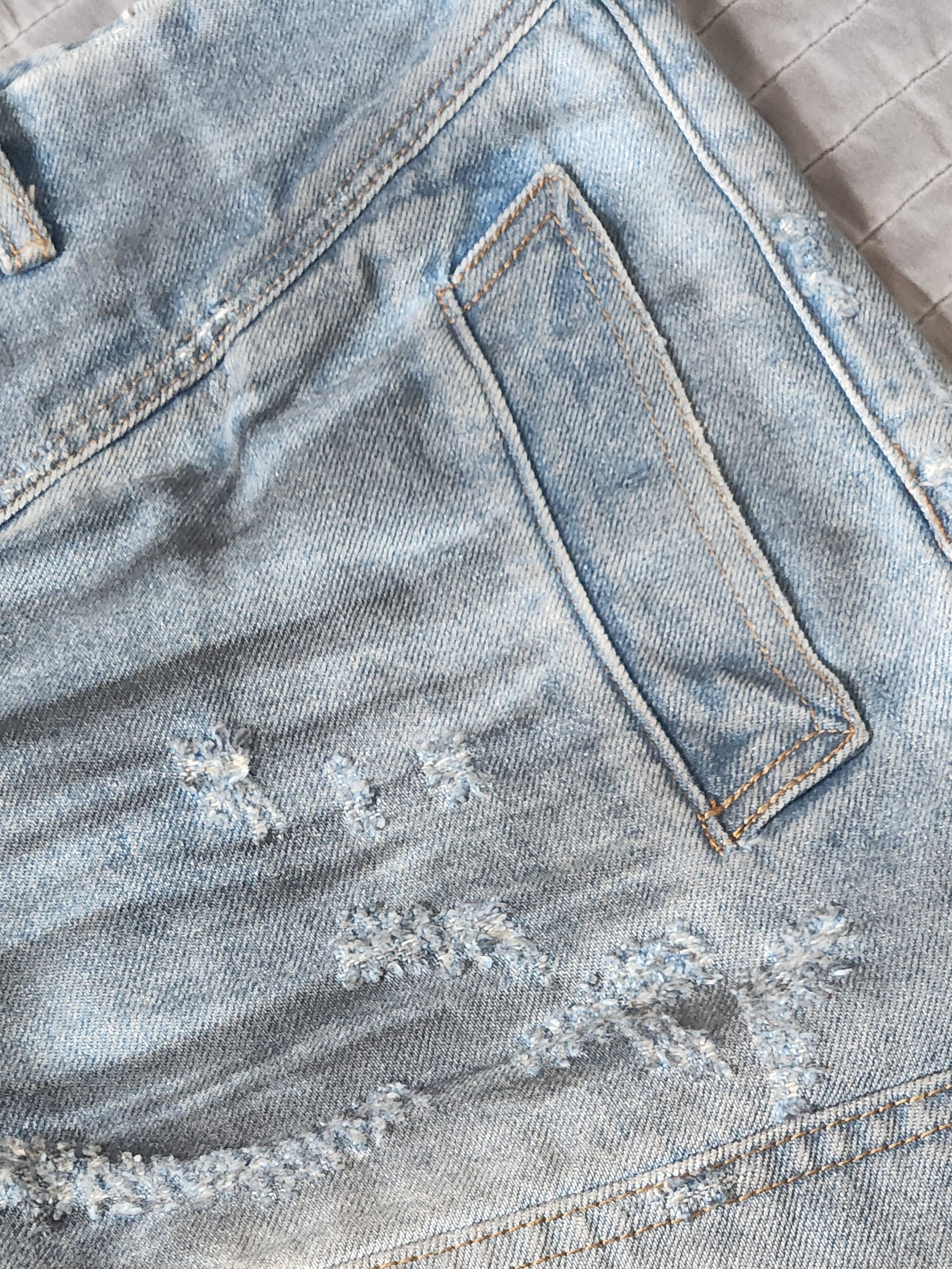 Dingyun Zhang Dingyun zhang distressed denim shorts Size US 34 / EU 50 - 4 Thumbnail