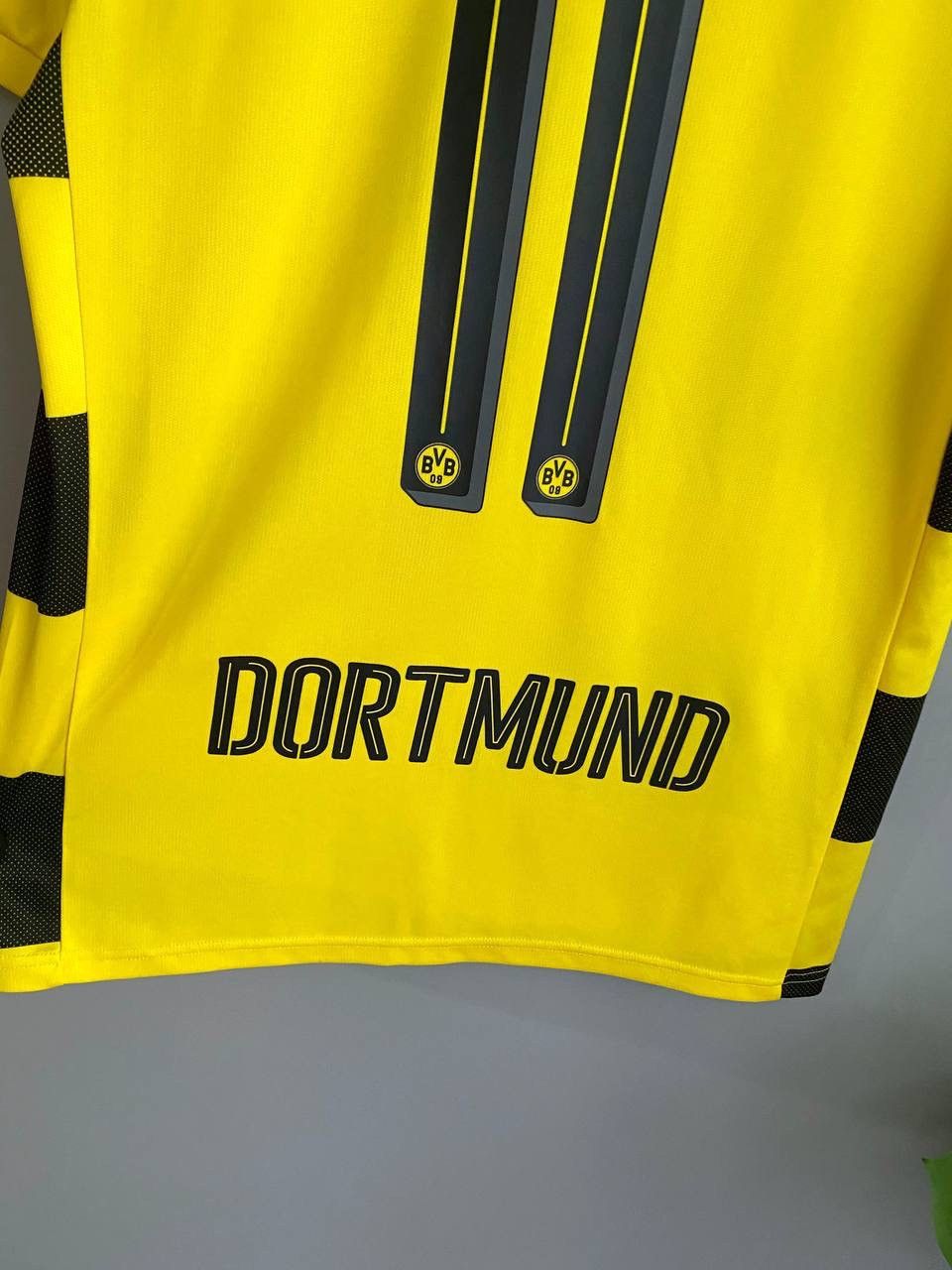 Puma FC Borussia Dortmund 2017/18 Home Soccer Jersey #11 REUS, M Size US M / EU 48-50 / 2 - 9 Thumbnail