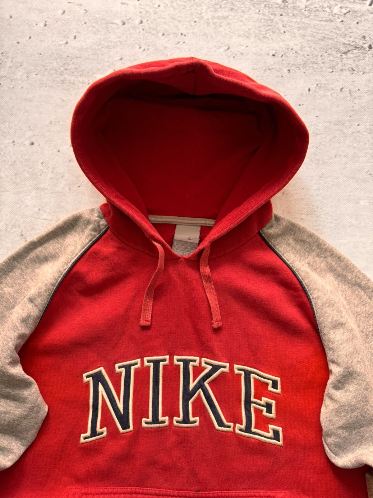 Nike × Vintage NIKE VINTAGE CENTER LOGO OVERSIZE BOXY HOODIE Size US S / EU 44-46 / 1 - 5 Thumbnail