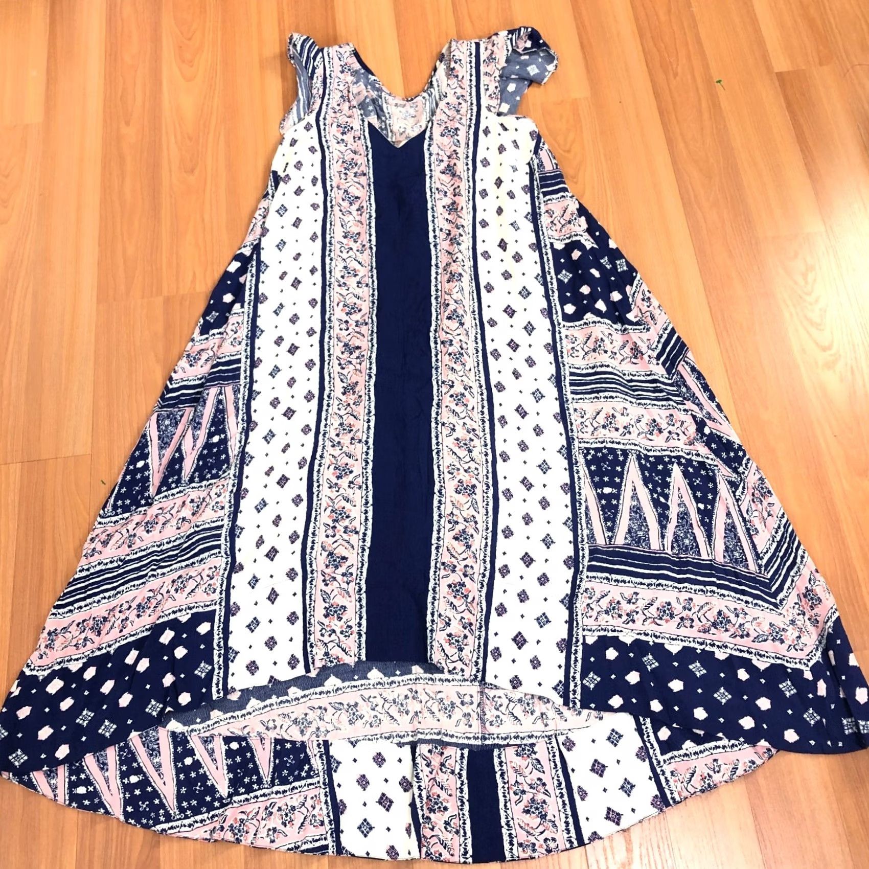 Vintage Maeve Anthropologie Small A-Line Viscose Midi Dress All Over Print Blue Sleeveless Pullover V-Neck - Regular Women's Size S Dress Size S / US 4 / IT 40 - 7 Thumbnail