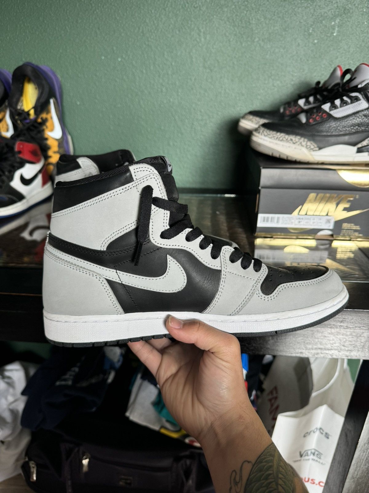 Jordan Brand × Nike Jordan 1 High ‘Shadow 2.0’ 2021 Size US 10.5 / EU 43-44 - 3 Thumbnail