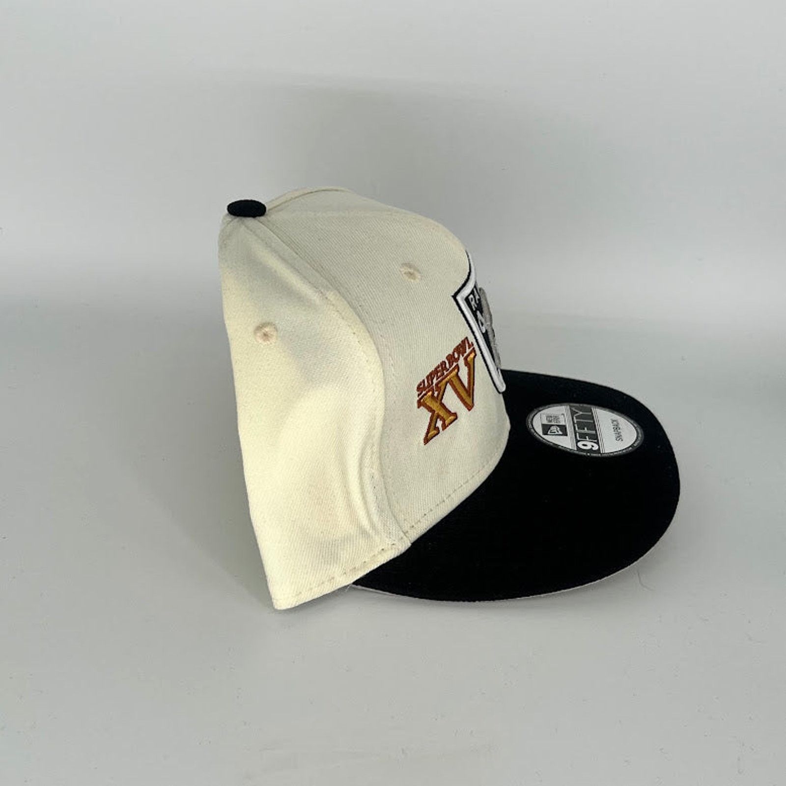 New Era White Black Oakland Raiders Super Bowl XV New Era NFL 9Fifty Size ONE SIZE - 3 Thumbnail
