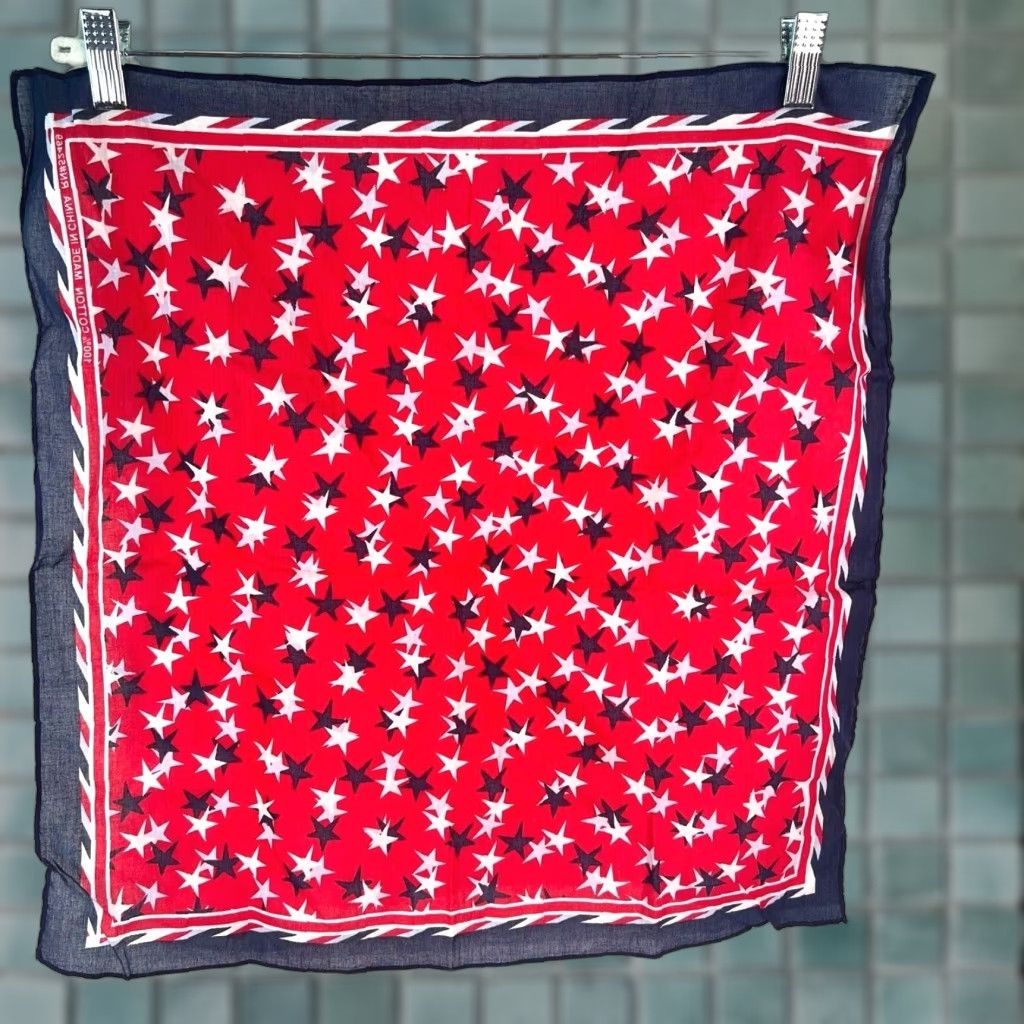 Vintage Vintage Unbrainded Red White Blue 21x21 inch Cotton Square Scarf Classic Autumn Spring Seasonal Womens Size ONE SIZE - 1 Thumbnail