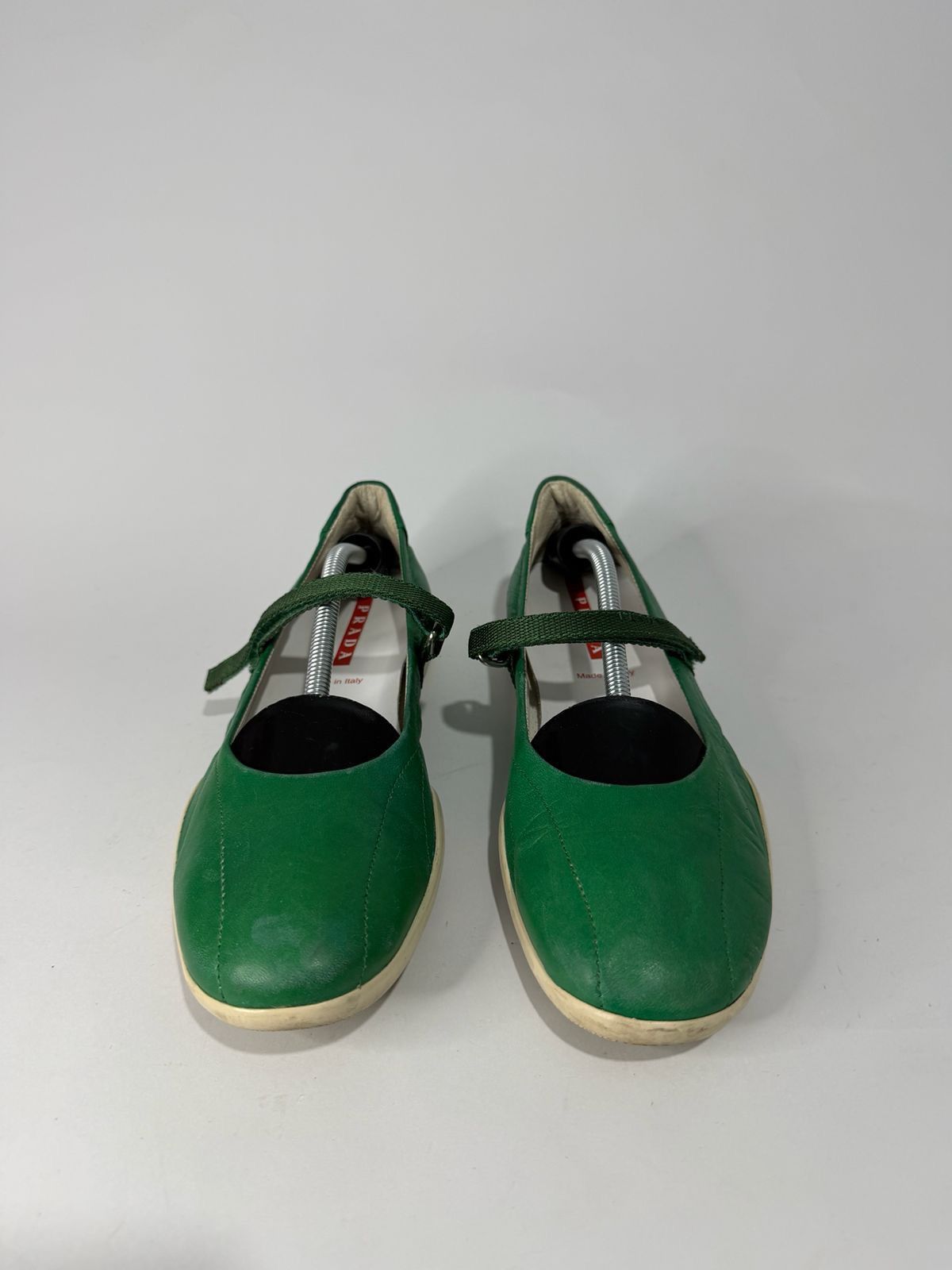 Prada Prada Green Leather Mary Jane Flats Size 38 EU/ 8 US/ 5 UK Size US 8 / IT 38 - 1 Thumbnail