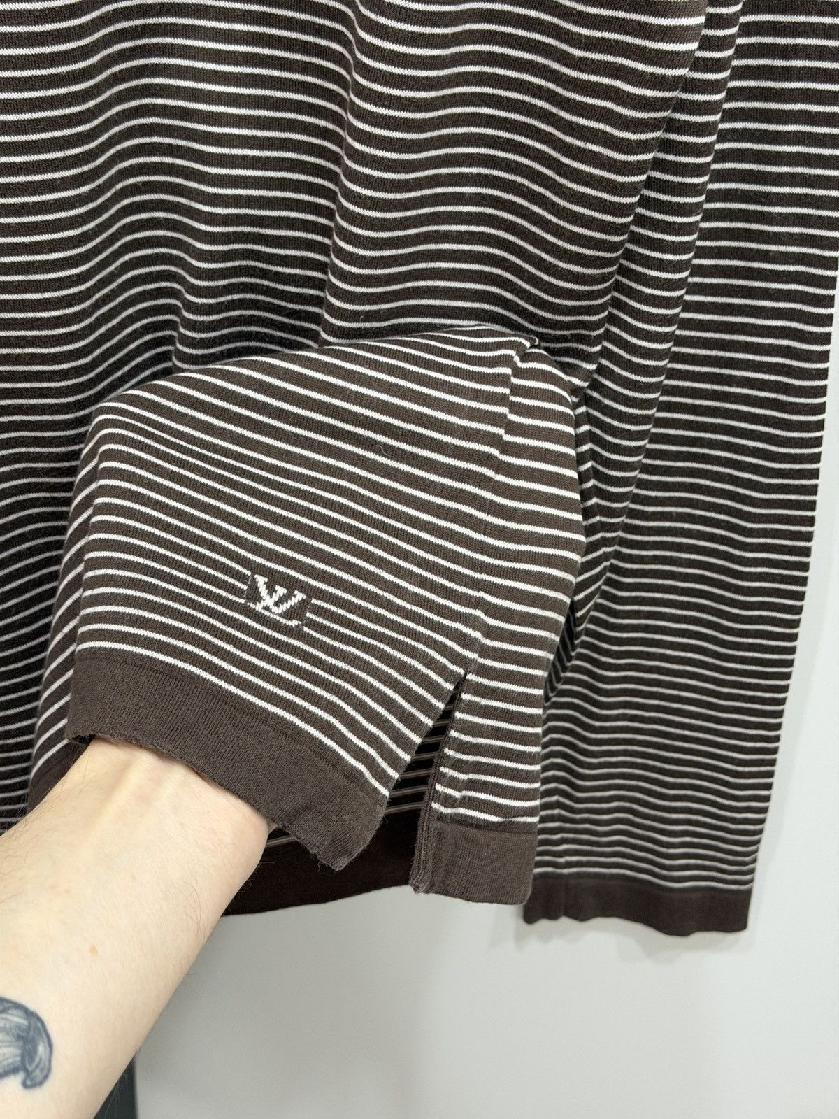 Louis Vuitton LOUIS VUITTON 2007 Striped LV Logo Cotton Sweater Jacobs Size US M / EU 48-50 / 2 - 7 Thumbnail