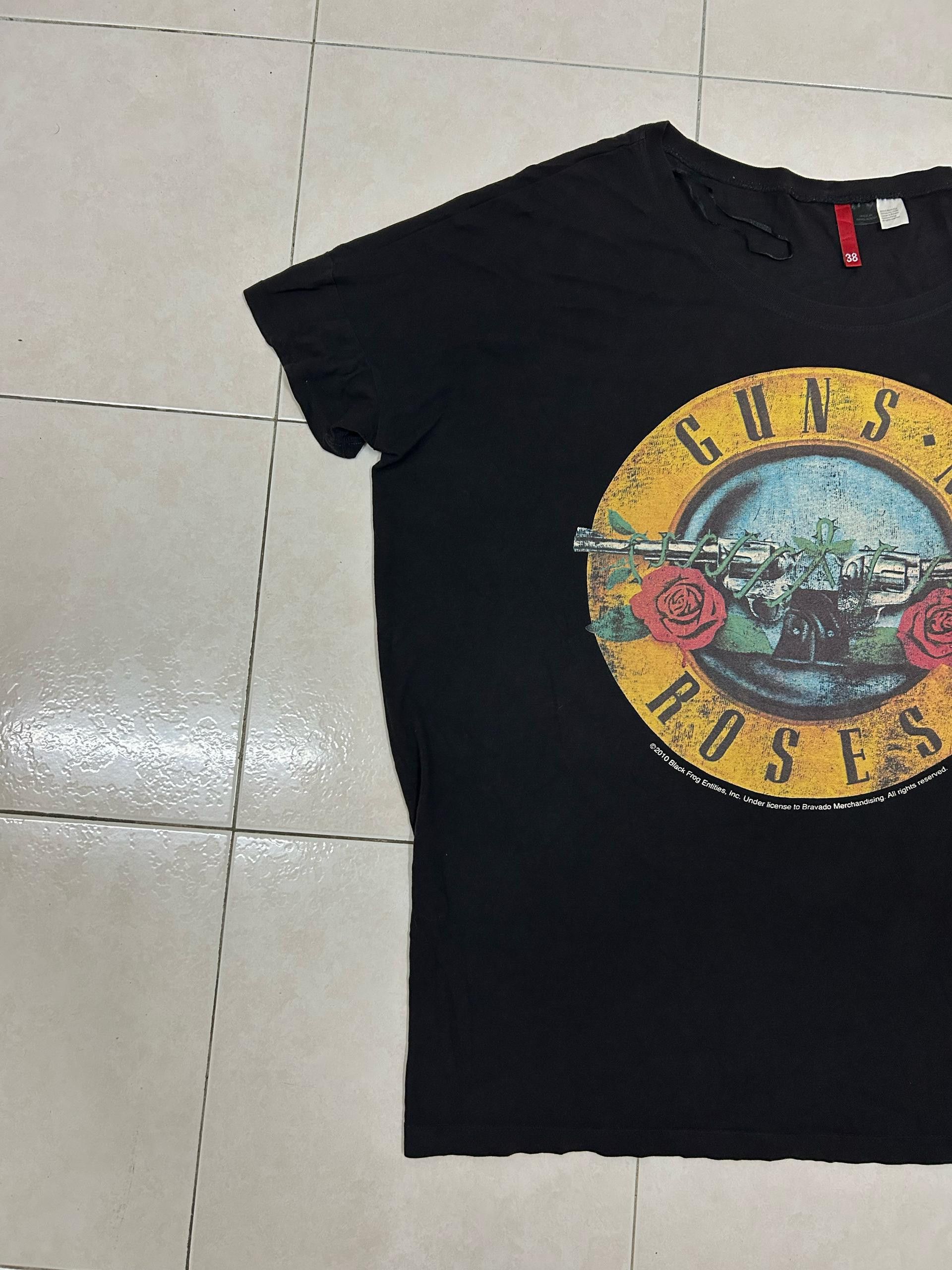 Band Tees Vintage BLACK FROG GUN N ROSES TEE Size US XL / EU 56 / 4 - 2 Thumbnail