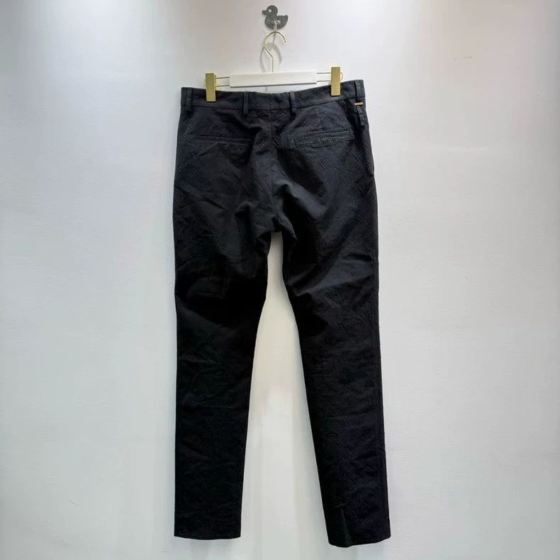 Louis Vuitton Louis Vuitton Embossed Dark Pattern Full Logo Overalls pan Size US 42 / EU 58 - 4 Thumbnail
