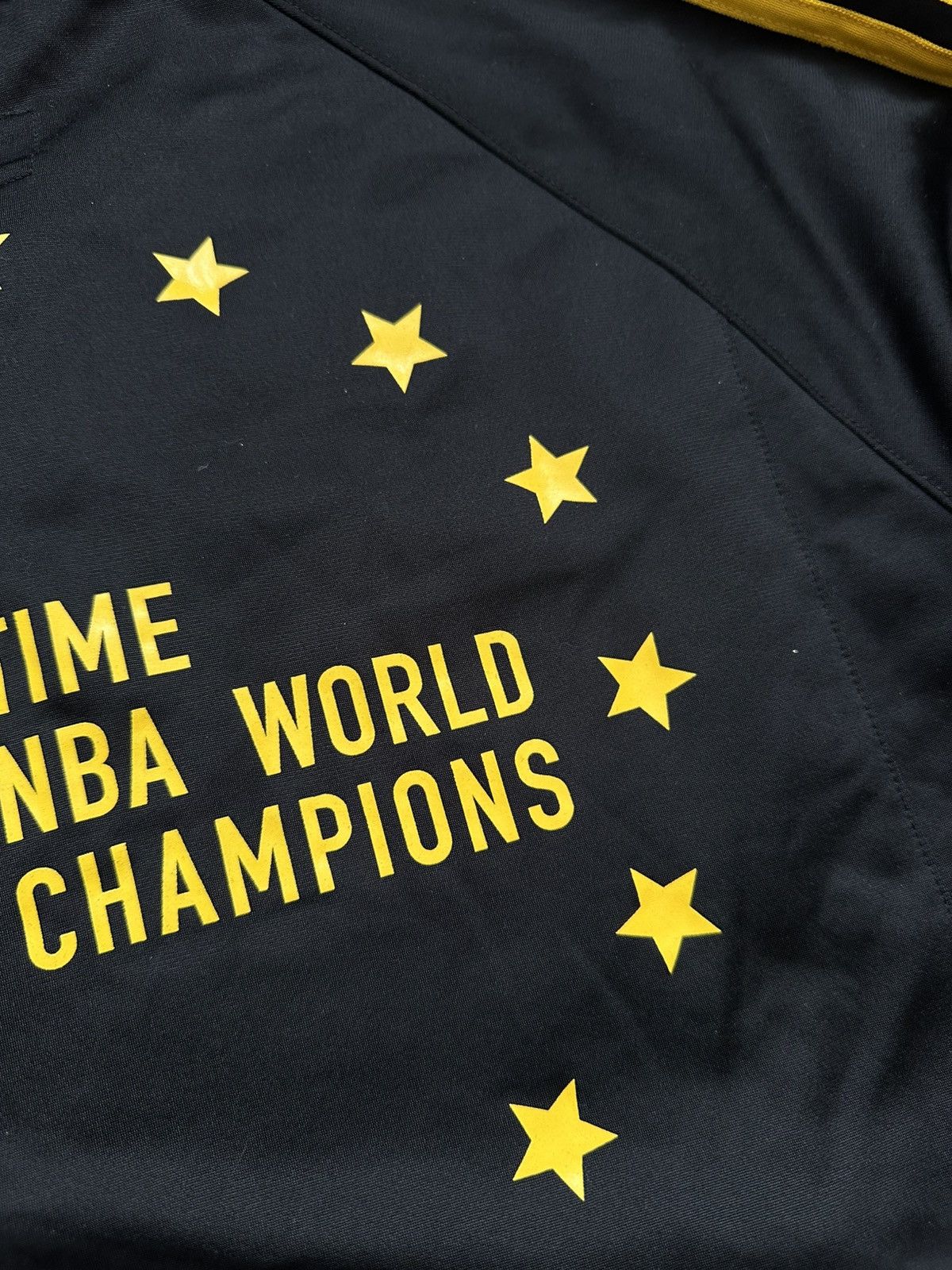 Adidas Adidas LA Lakers 15 Time NBA World Champions Track Jacket Size US M / EU 48-50 / 2 - 21 Thumbnail