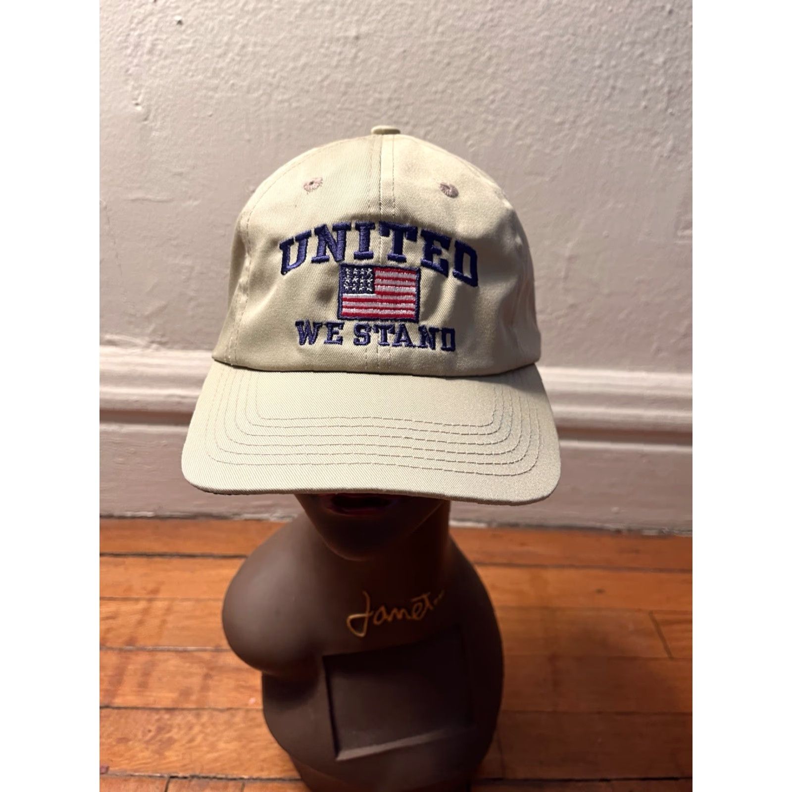 Vintage VINTAGE The Game United We Stand American Flag Snapback Hat Beige Men's One Size Beige United We Stand American Flag Snapback Hat The Game Men Size ONE SIZE - 2 Thumbnail