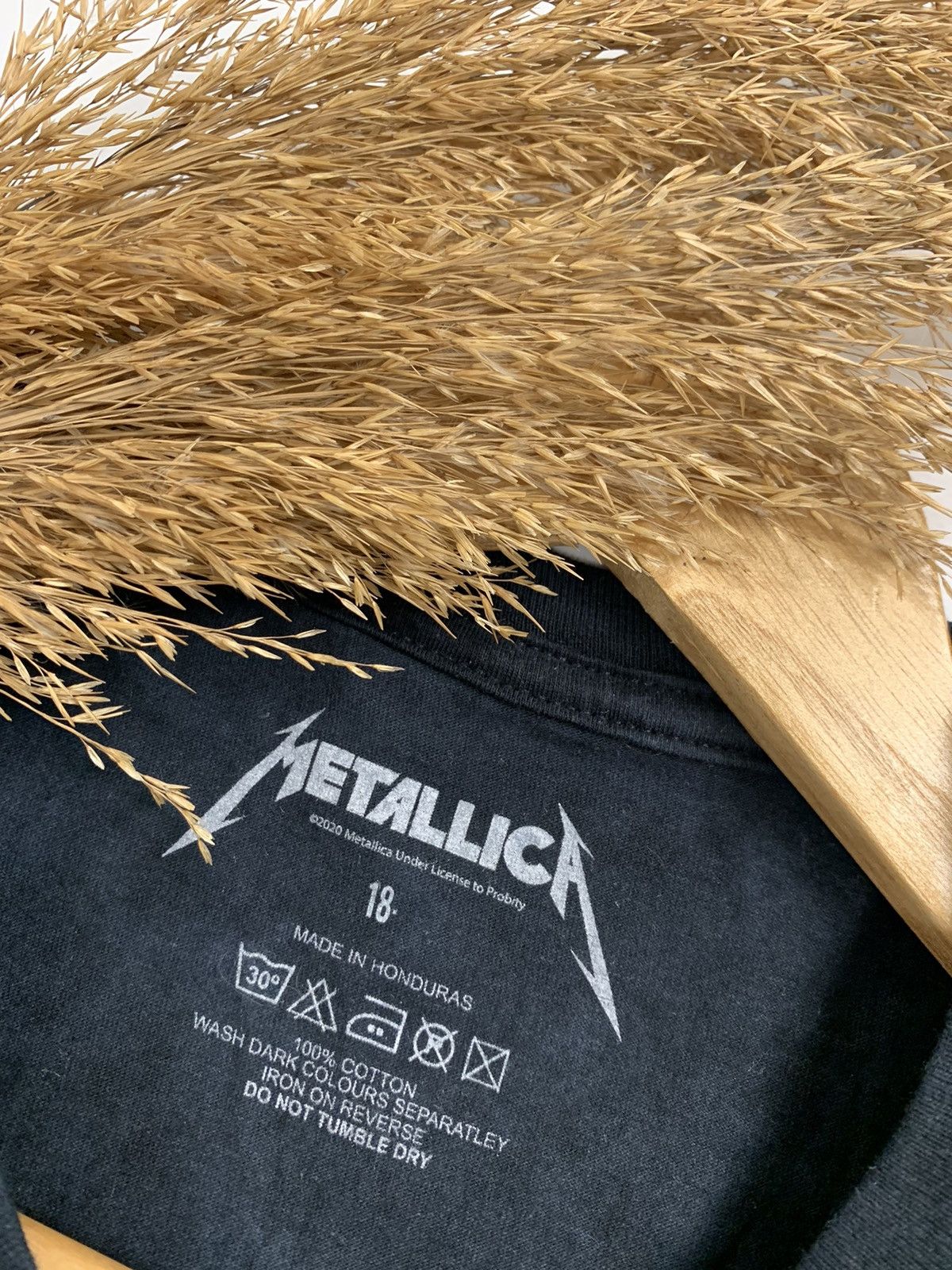 Band Tees × Metallica × Vintage Vintage Metallica Soon You’ll Please Their Appetite Tie-Dye Size US L / EU 52-54 / 3 - 9 Thumbnail
