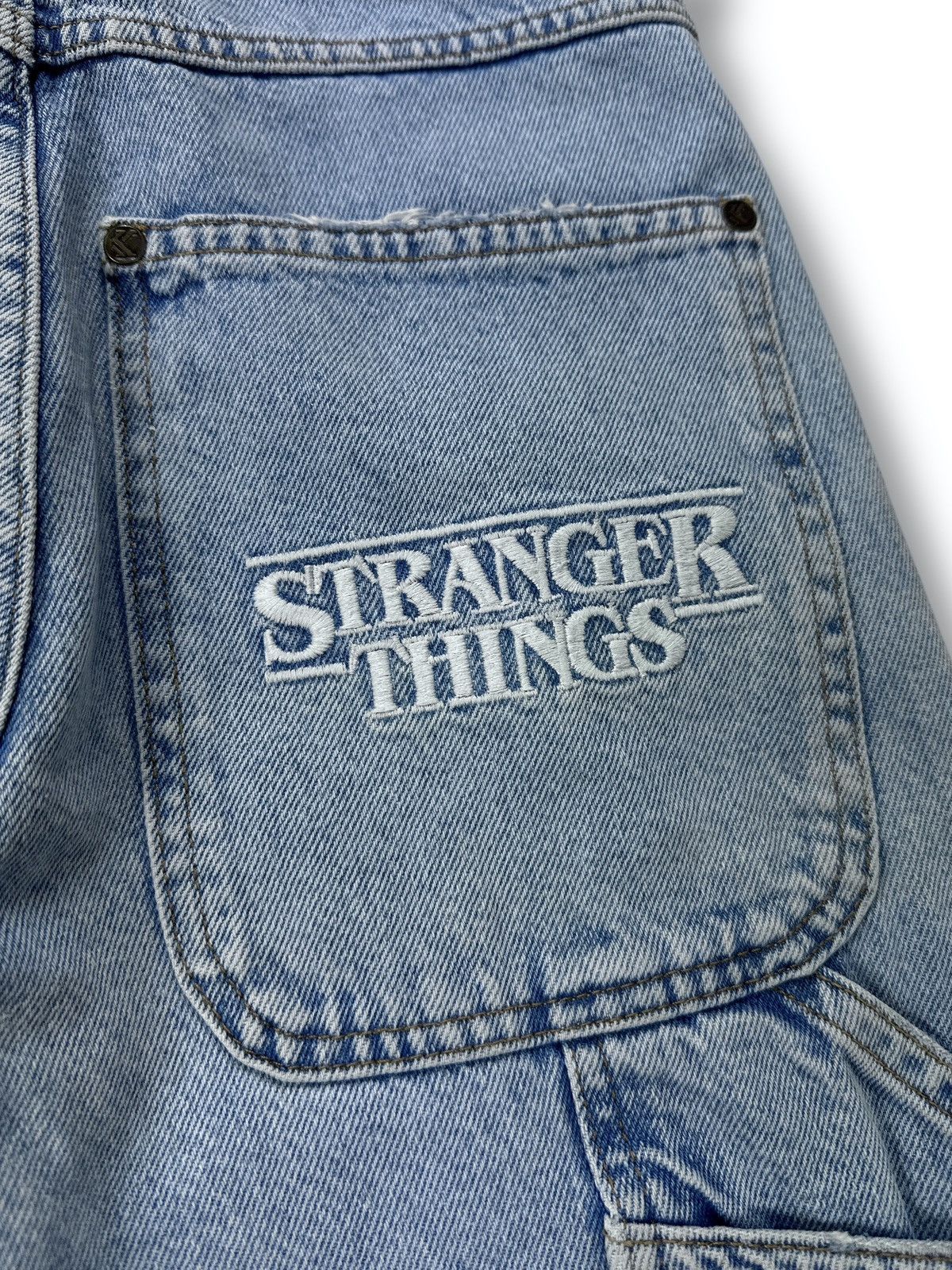 Karl Kani Karl Kani x Stranger Things Netflix Jeans Carpenter Style Size 27" / US 4 / IT 40 - 20 Thumbnail