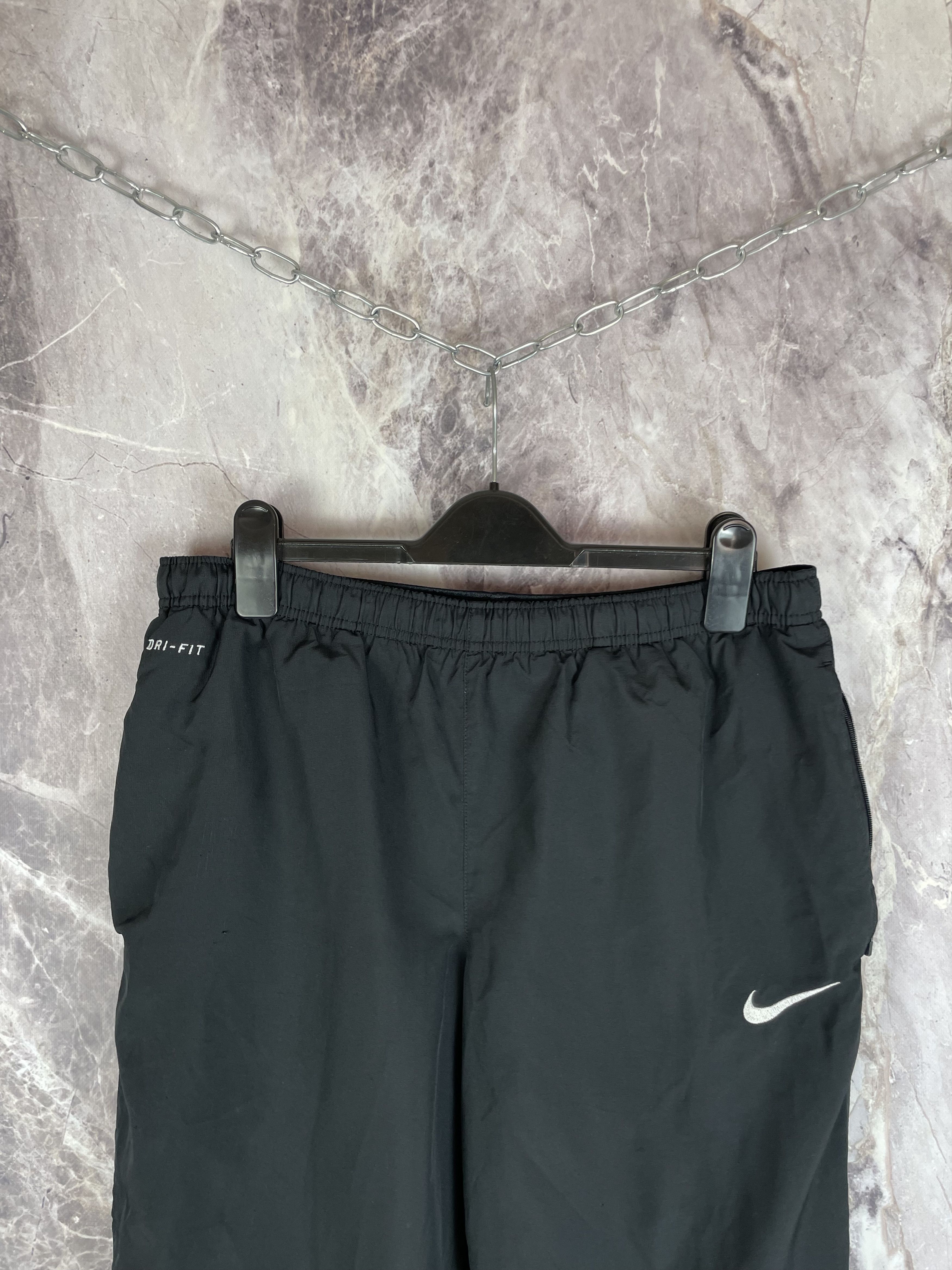 Nike Nike Vintage Mens Nylon Track Pants Size US 32 / EU 48 - 3 Thumbnail