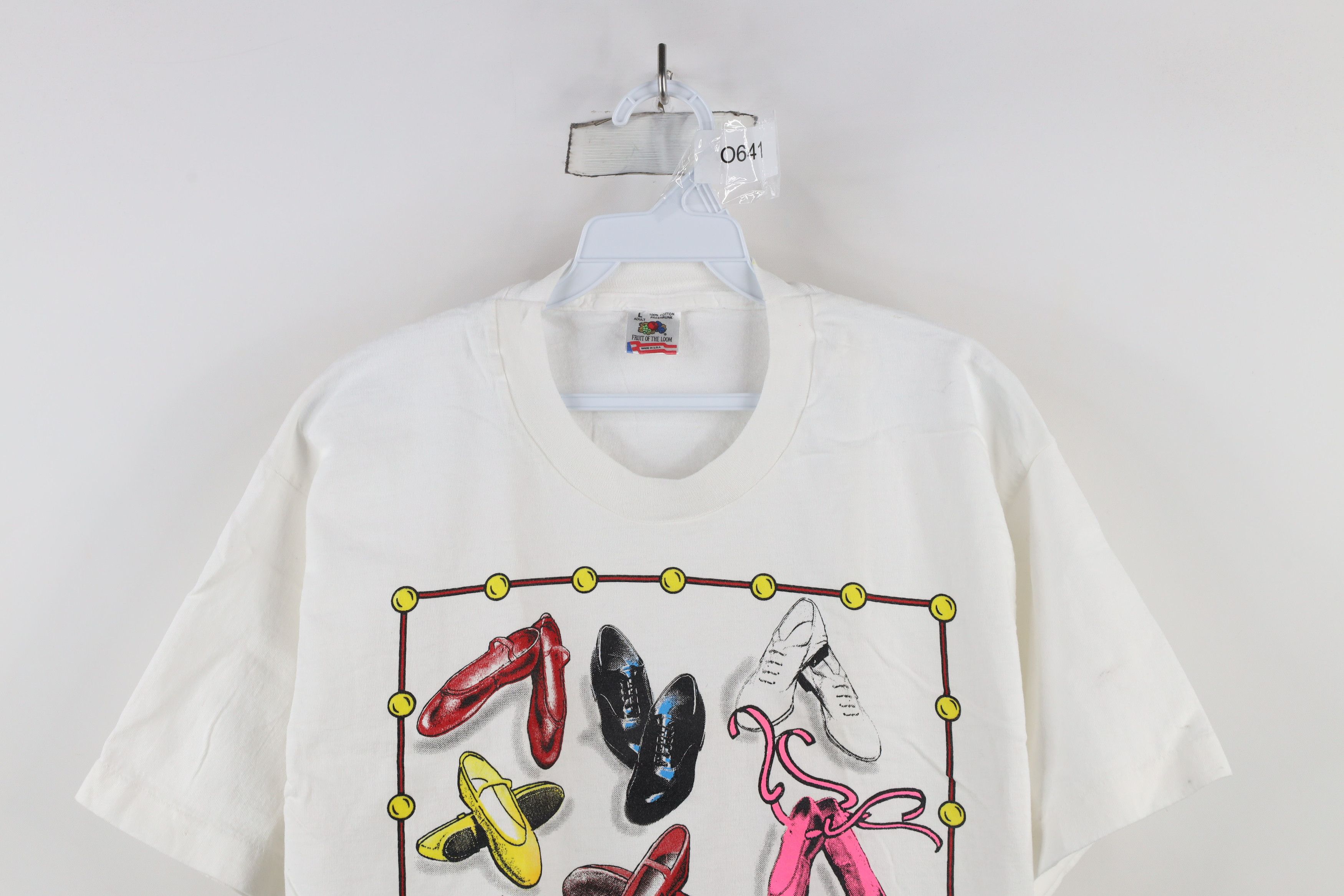 Vintage Vintage 90s Streetwear Spell Gotta Dance Shoes T-Shirt USA Size L / US 10 / IT 46 - 2 Thumbnail