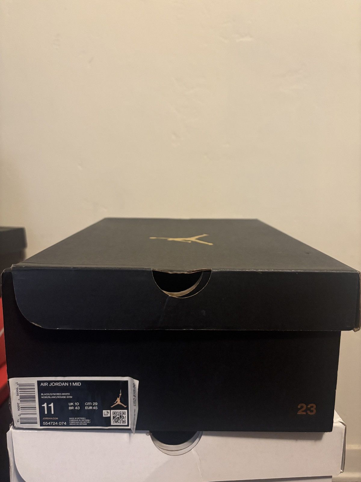Other Air Jordan 1 Mid "Banned" Size US 11 / EU 44 - 9 Thumbnail
