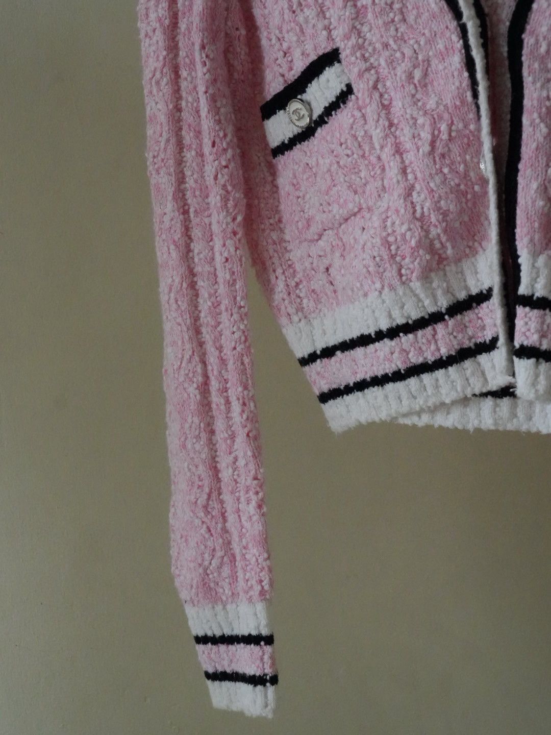 Chanel Chanel Pink 24P Tweed Button-Up Cardigan Size XS / US 0-2 / IT 36-38 - 5 Thumbnail