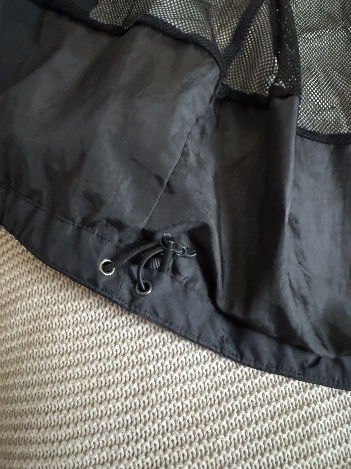 The North Face The North Face Lightweight windbreaker/raincoat in Size M Size US M / EU 48-50 / 2 - 8 Thumbnail