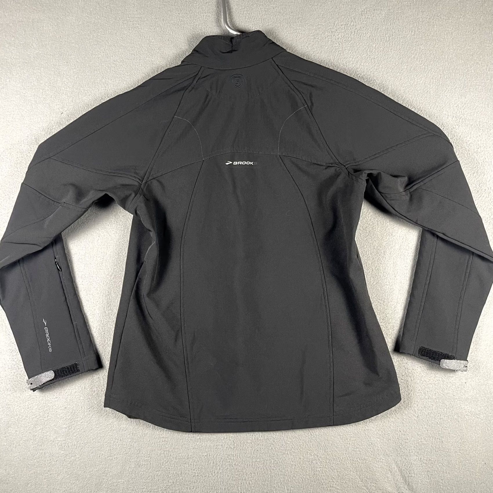 Brooks Brooks Jacket Womens Medium Black Brooks Shelter Technology Full Zip Running Size M / US 6-8 / IT 42-44 - 2 Thumbnail