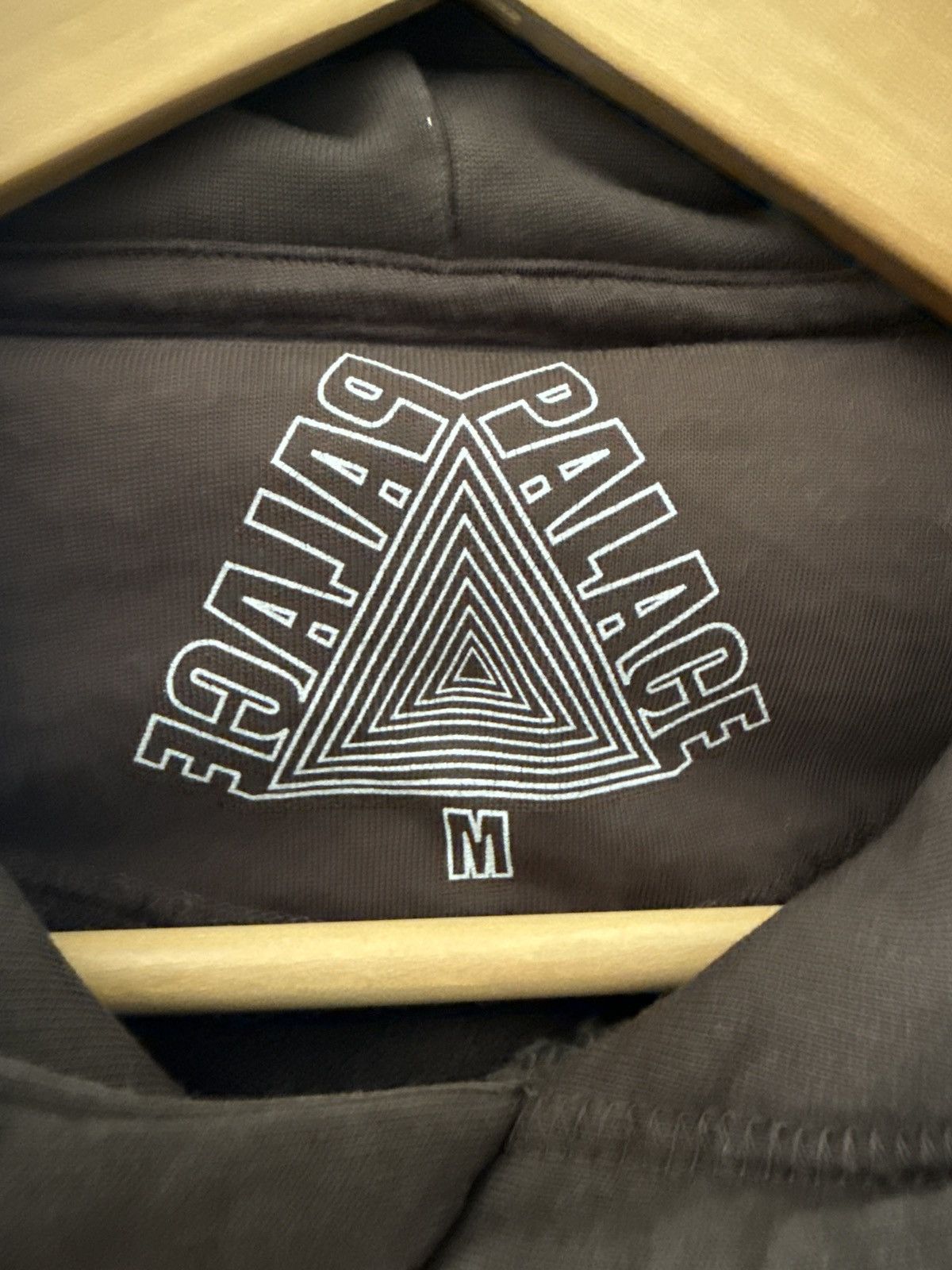 Palace Palace Tri-Archaelogy Hood SS21 in Brown size M Size US M / EU 48-50 / 2 - 8 Thumbnail