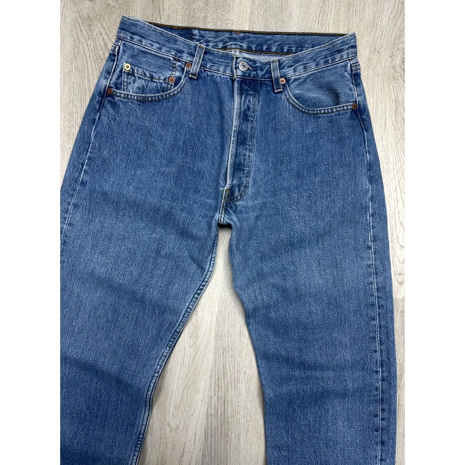 Levi's Levi's 501 Jeans Mens Denim Pants 90s Vintage Size 33 Blue Regular Straight Button 34 Inseam 33 501 Series Size US 33 - 6 Thumbnail
