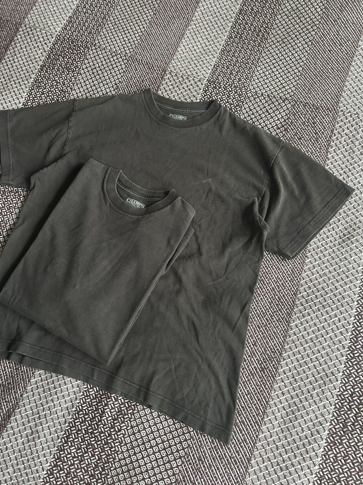 Vintage Vintage 2X Brown Blank Tee 90s Champs Sports Streetwear SZ M Size US M / EU 48-50 / 2 - 2 Thumbnail