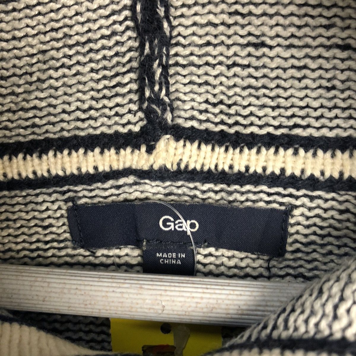 Gap Gap Dark blue faded vintage Hoodie sweatshirt #A255 Size US M / EU 48-50 / 2 - 10 Thumbnail