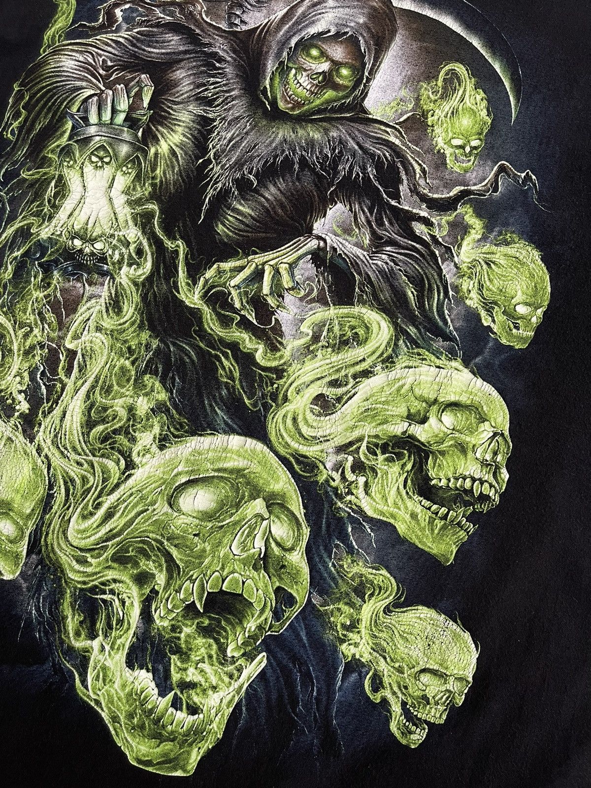Affliction Crazy Y2k The Roxx Green Skulls Glow In the Dark Tee Shirt Size US XL / EU 56 / 4 - 5 Thumbnail