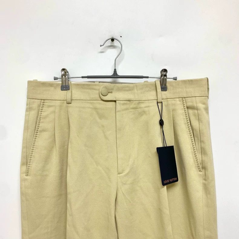 Louis Vuitton Louis Vuitton size US 50 Beige slacks pants Size US 34 / EU 50 - 3 Thumbnail