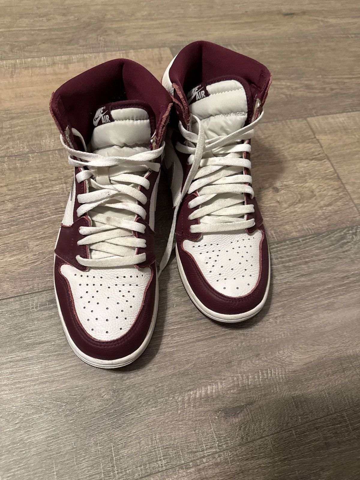 Jordan Brand × Nike Jordan 1 Bordeaux high Size US 10 / EU 43 - 6 Thumbnail