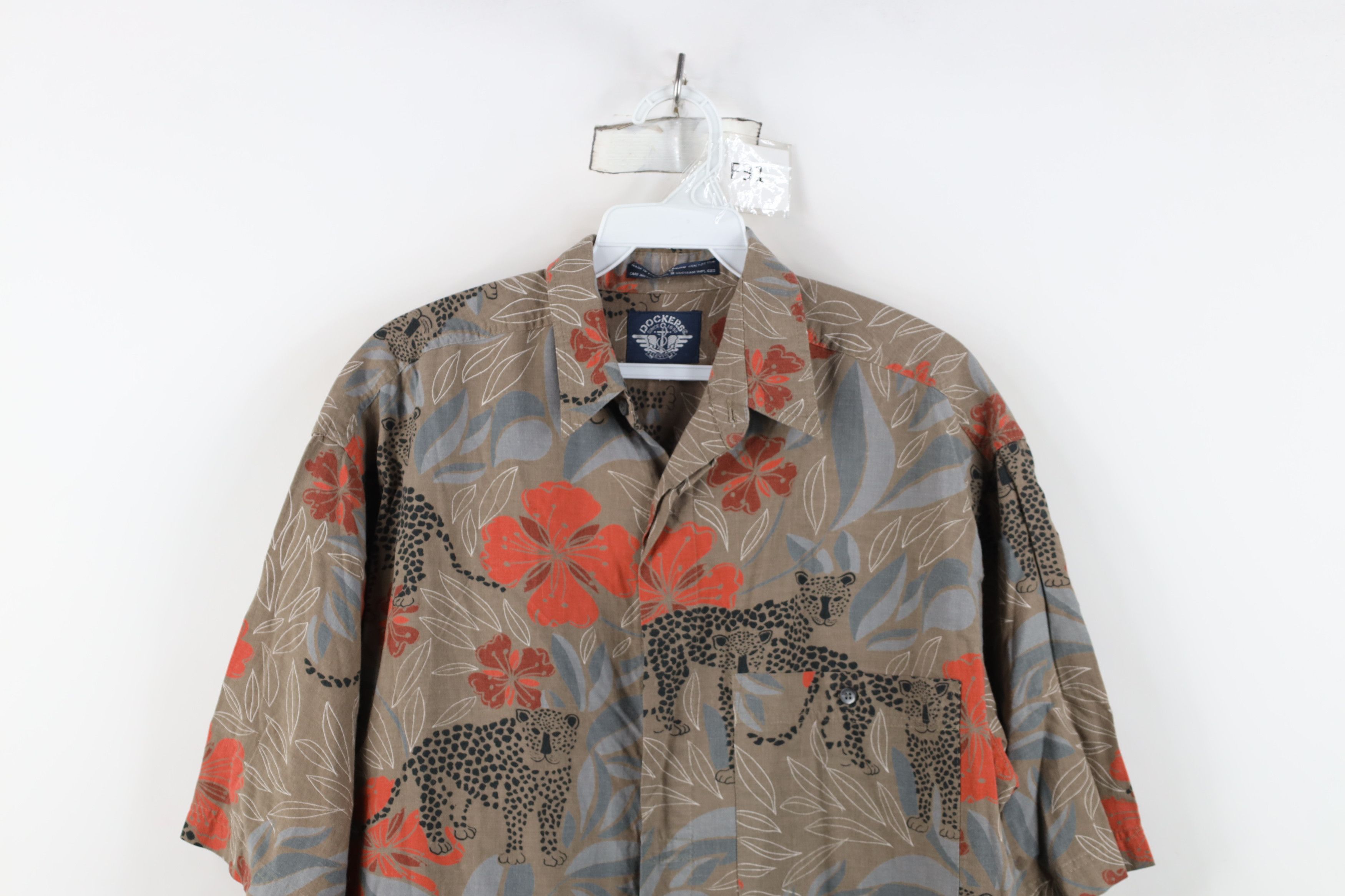Vintage Vintage 90s Streetwear Flower Leopard Hawaiian Button Shirt Size US S / EU 44-46 / 1 - 2 Thumbnail