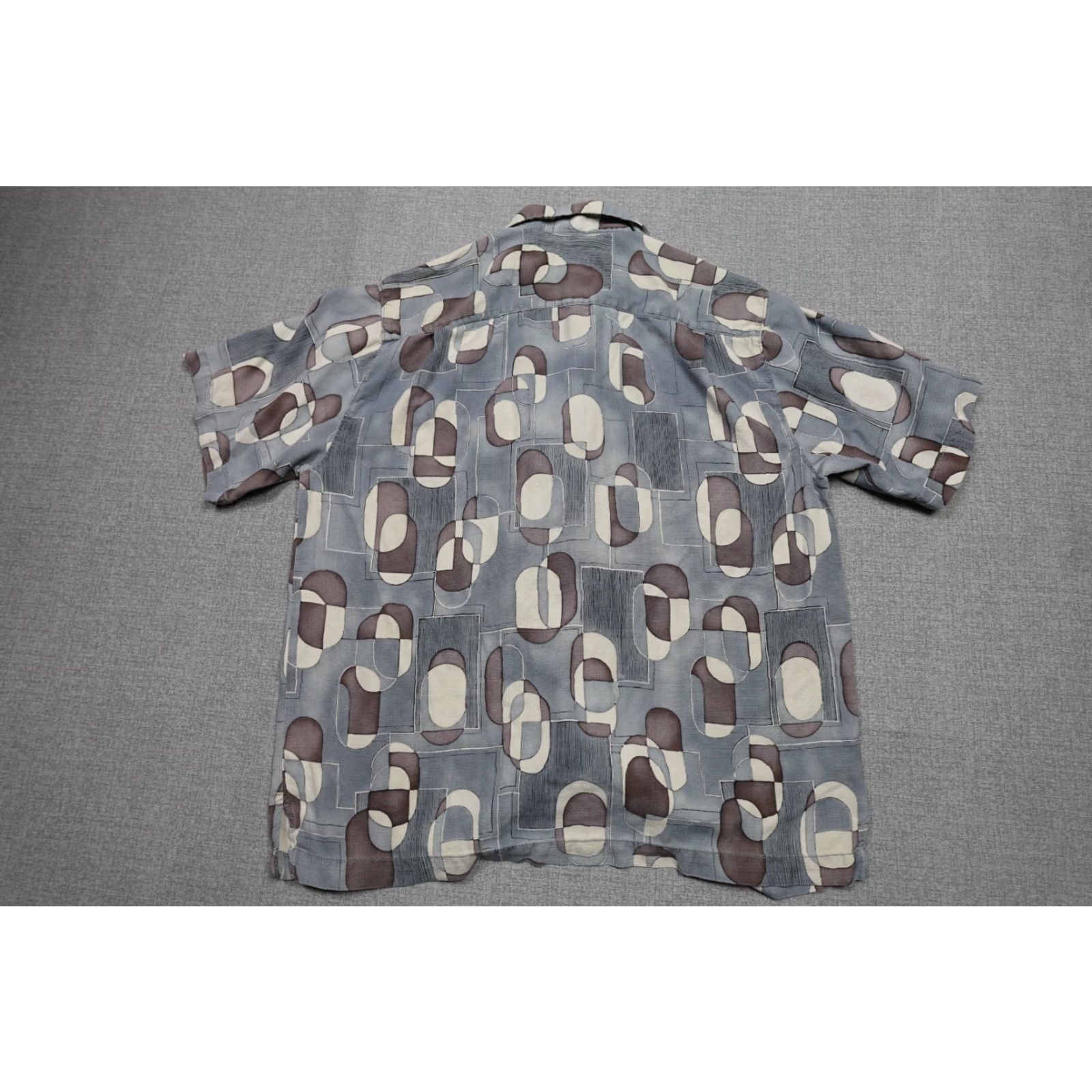 Tommy Bahama Tommy Bahama Shirt Men XL Blue Button-Up Short Sleeve Floral Silk Button-Front Size US XL / EU 56 / 4 - 4 Thumbnail