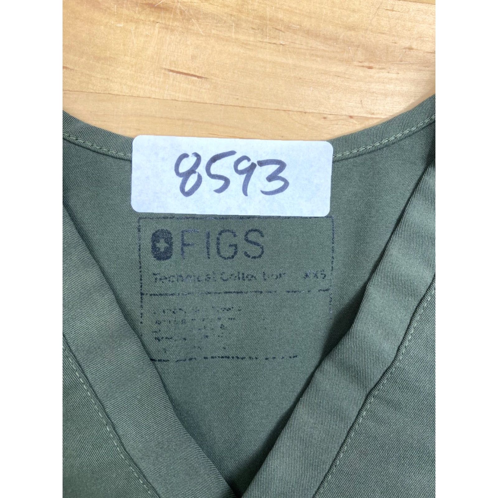 Vintage FIGS Scrub Top Womens 2XS Catarina Slim Green Gray Hospital Medical Medical Solid Shirt Women 2XS Size XXS / US 00 / IT 34 - 2 Thumbnail