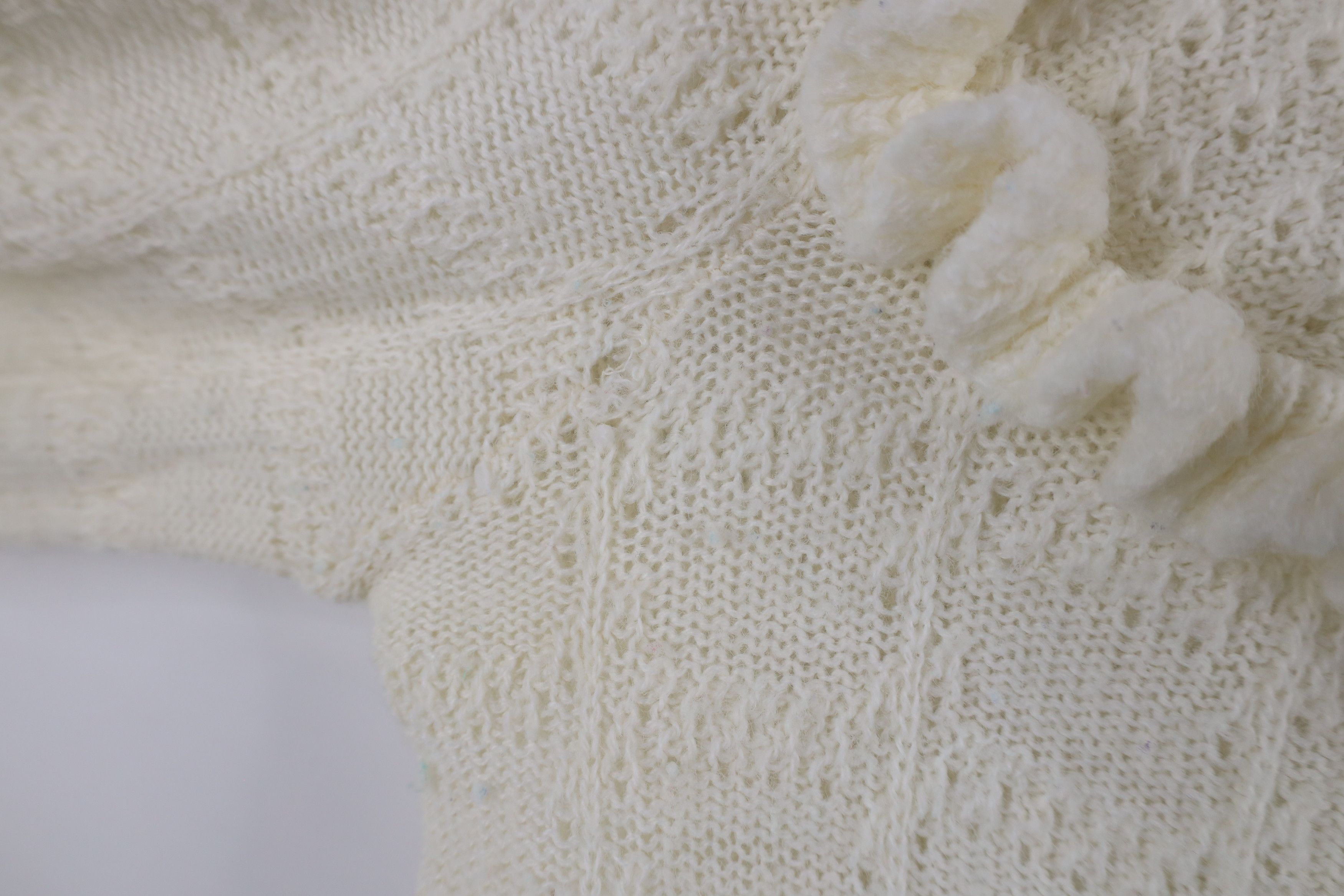 Vintage Vintage 60s Streetwear Frilly Knit Sweater Cream USA Size M / US 6-8 / IT 42-44 - 4 Thumbnail