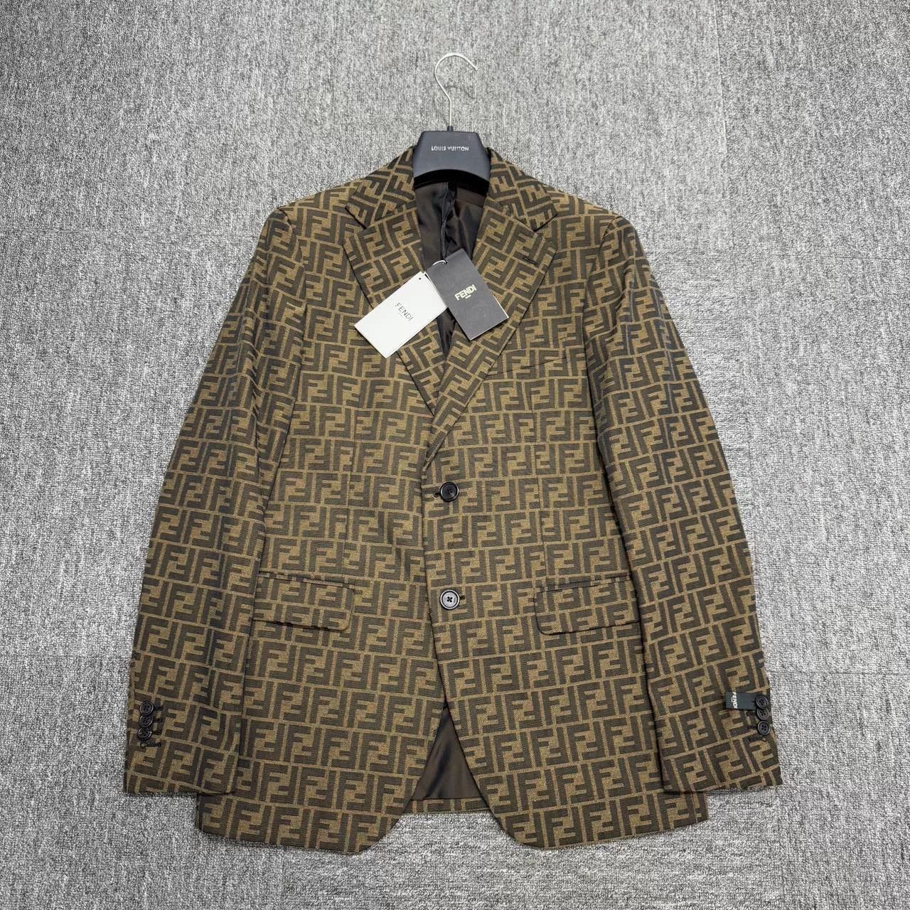 Fendi Fendi Brown FF Logo Suit Jacket. Size US L / EU 52-54 / 3 - 1 Thumbnail