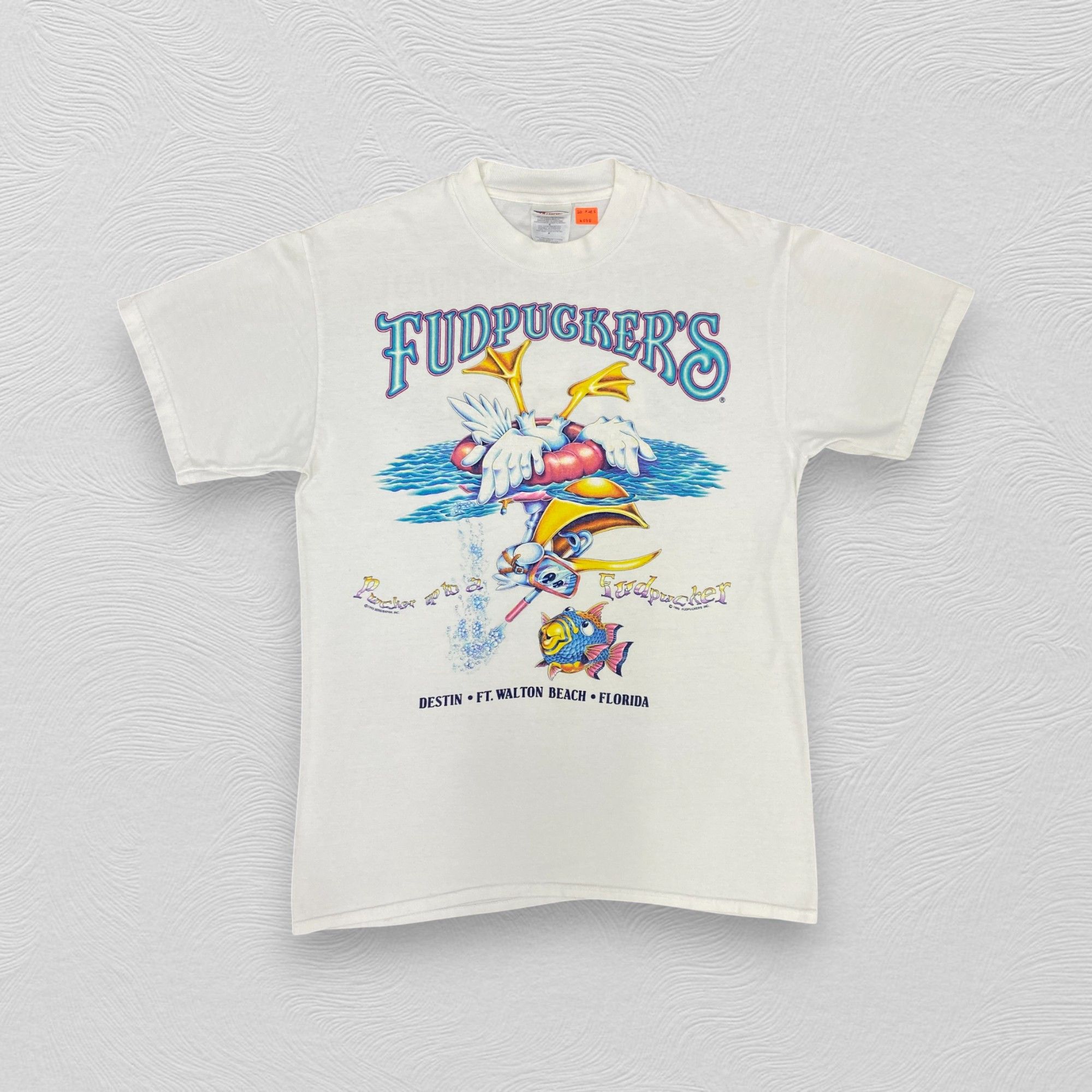 Hanes Vintage 90s Fudpuckers Walton Beach Florida T-Shirt - K078 Size US M / EU 48-50 / 2 - 1 Thumbnail