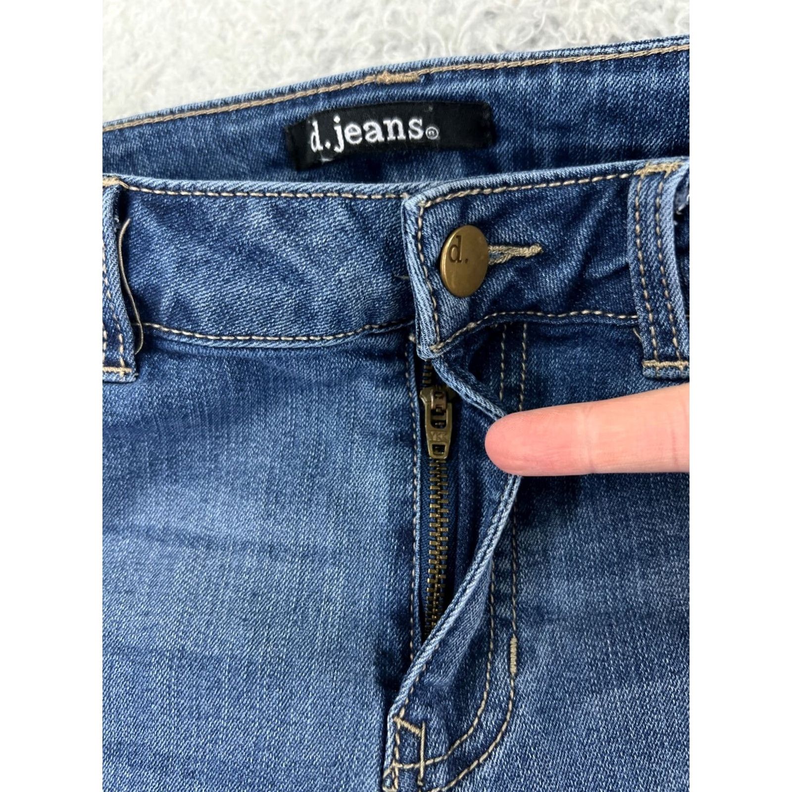 Denime D.Jeans Denim Jeans Flared Pant Womens 6 Blue Mid Rise Zip Fly Cotton Hippie Vintage? Size 28" / US 6 / IT 42 - 7 Thumbnail