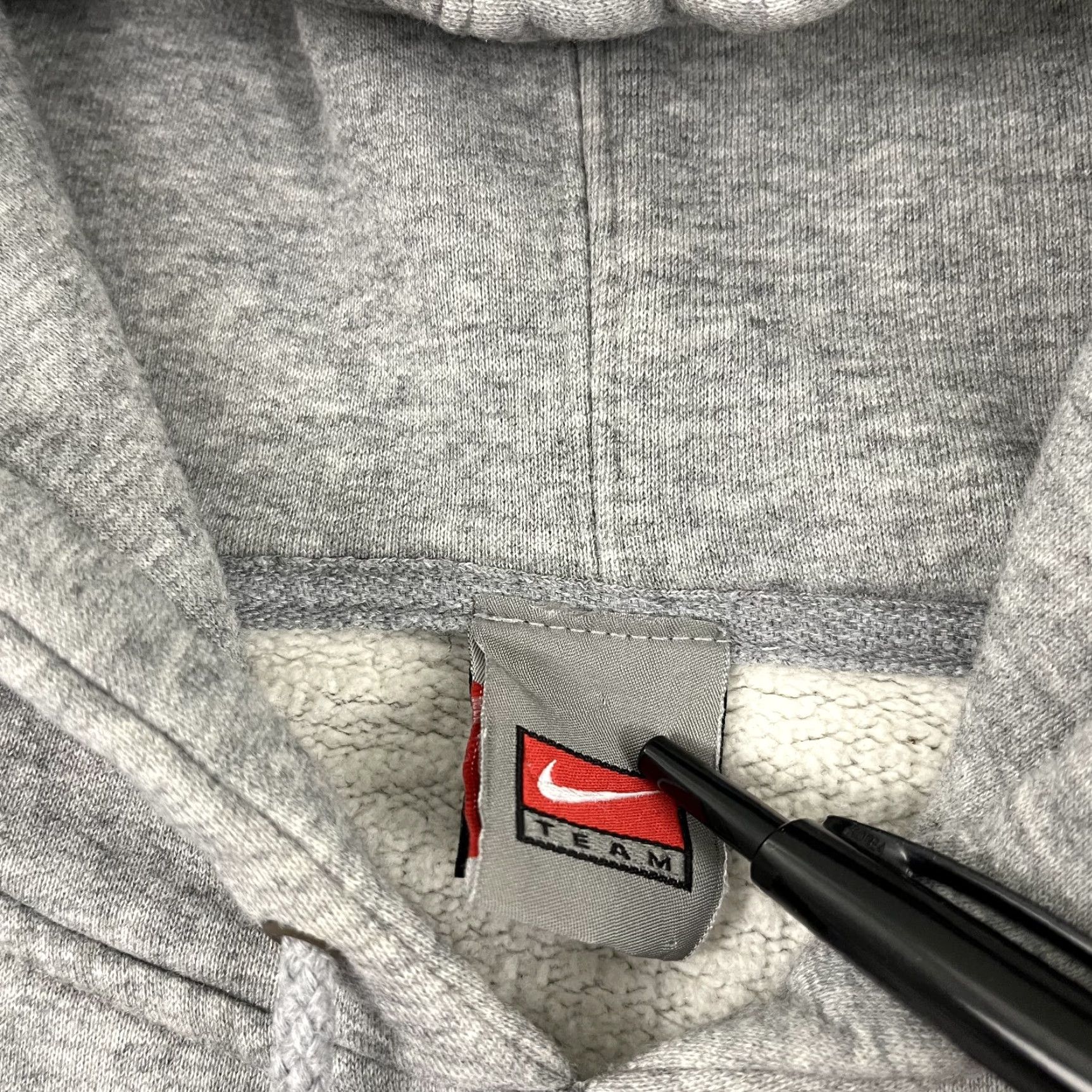 Nike VINTAGE Nike Team Hoodie Sweatshirt Mens XL Gray Swoosh Check Skater Retro Y2K Size US XL / EU 56 / 4 - 4 Thumbnail