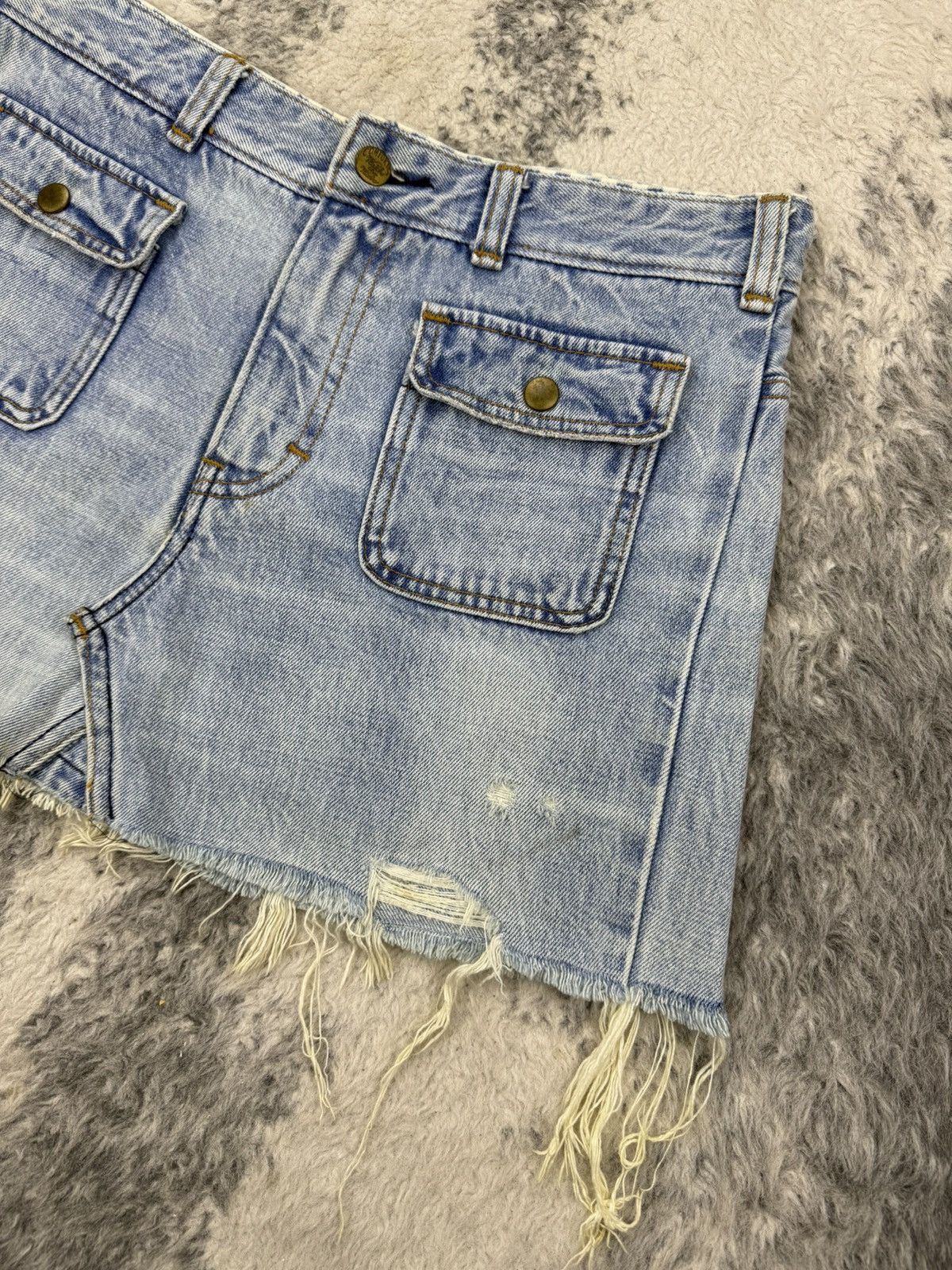 Beauty Beast × Japanese Brand × Vintage Vintage RNA Inc. Distressed Denim Skirt Size 30" / US 8 / IT 44 - 3 Thumbnail