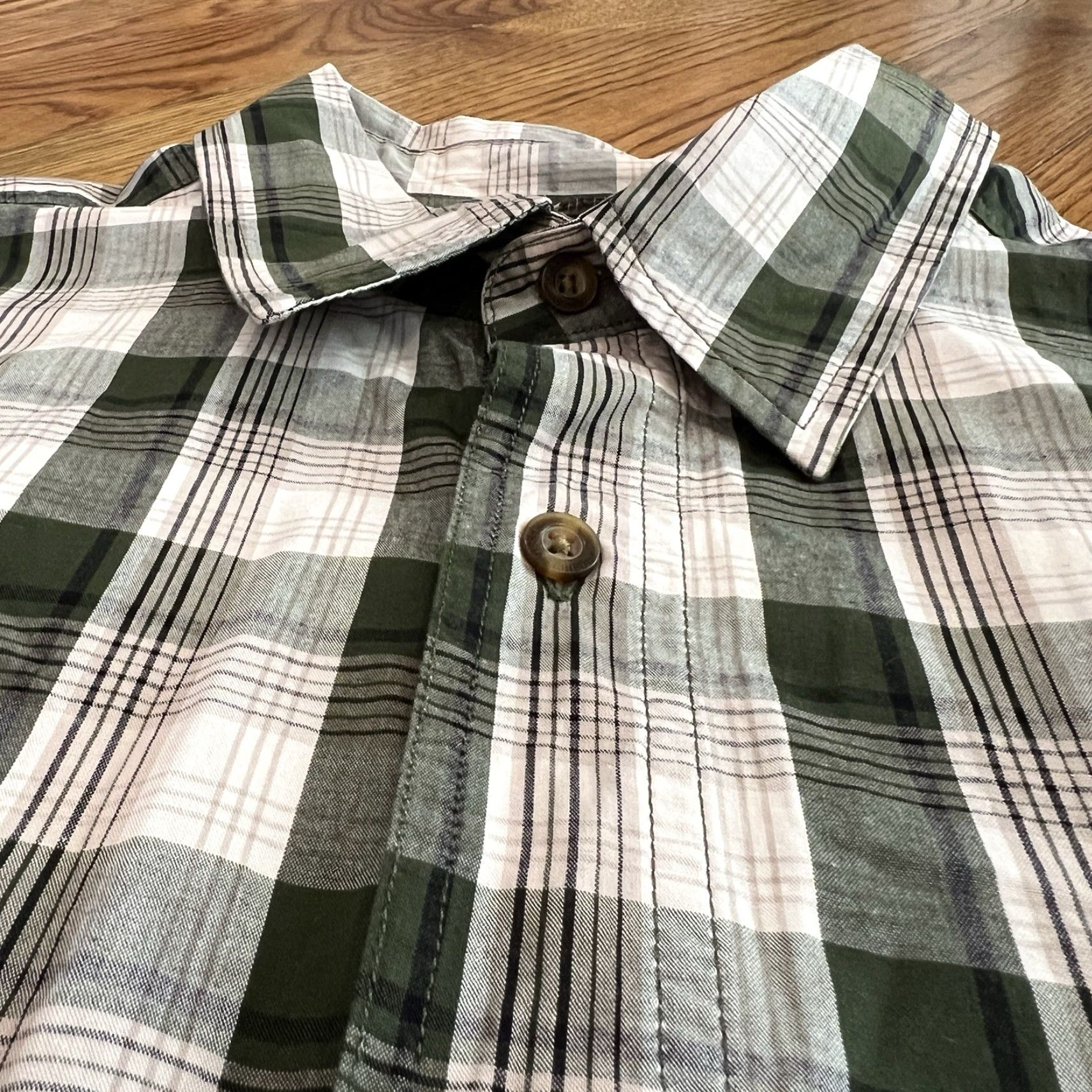Carhartt VINTAGE Carhartt Men's Short Sleeve Plaid Button-Up Workwear Shirt XL Blue Cotton Size US 36 / EU 52 - 3 Thumbnail