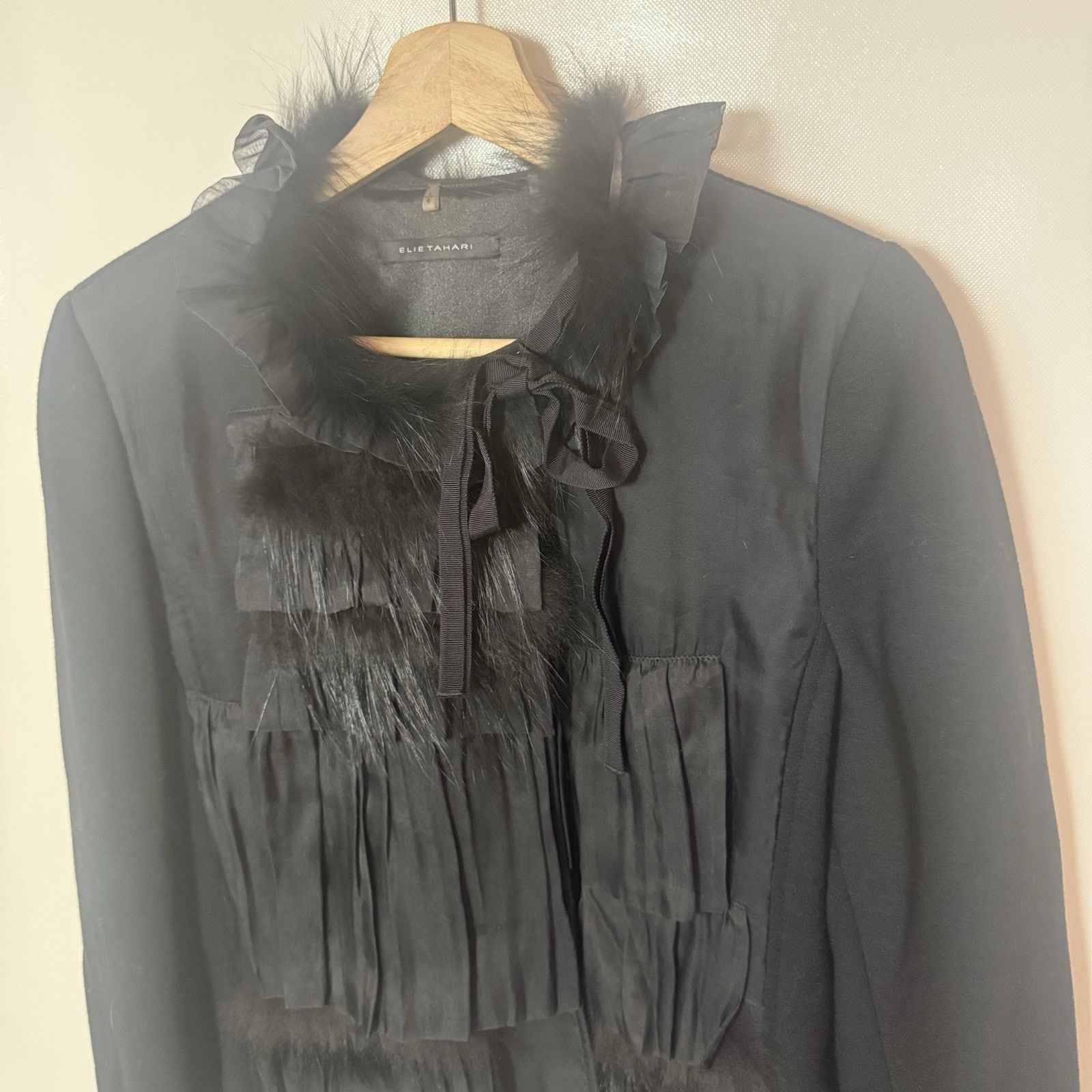 Elie Tahari Elie Tahari Blazer Wool Fox Fur Silk Office Academia Classy Size L / US 10 / IT 46 - 5 Thumbnail