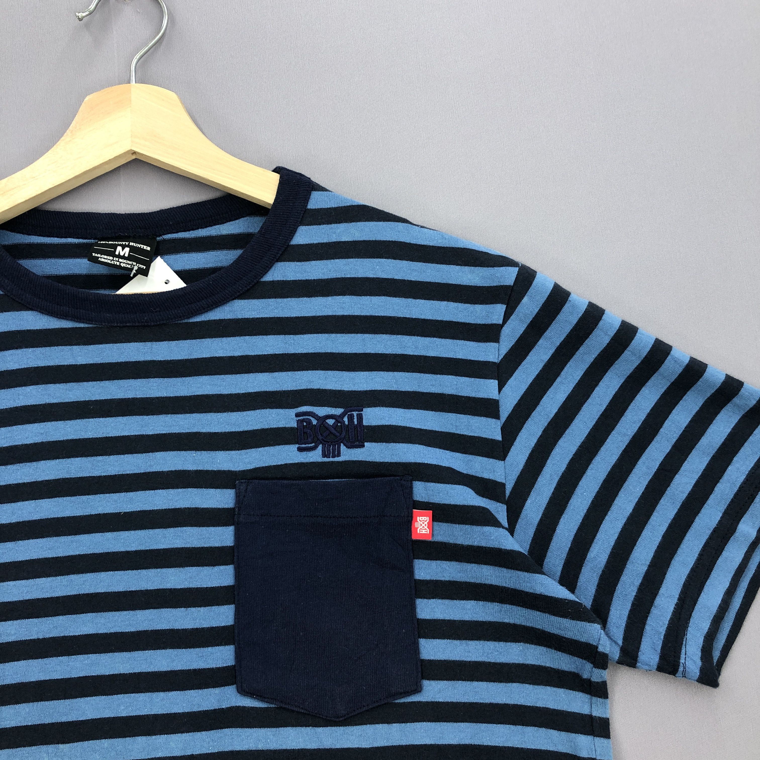Bounty Hunter Vintage Y2K Bounty Hunter T Shirt Bounty Hunter Stripe Tee Size US S / EU 44-46 / 1 - 3 Thumbnail