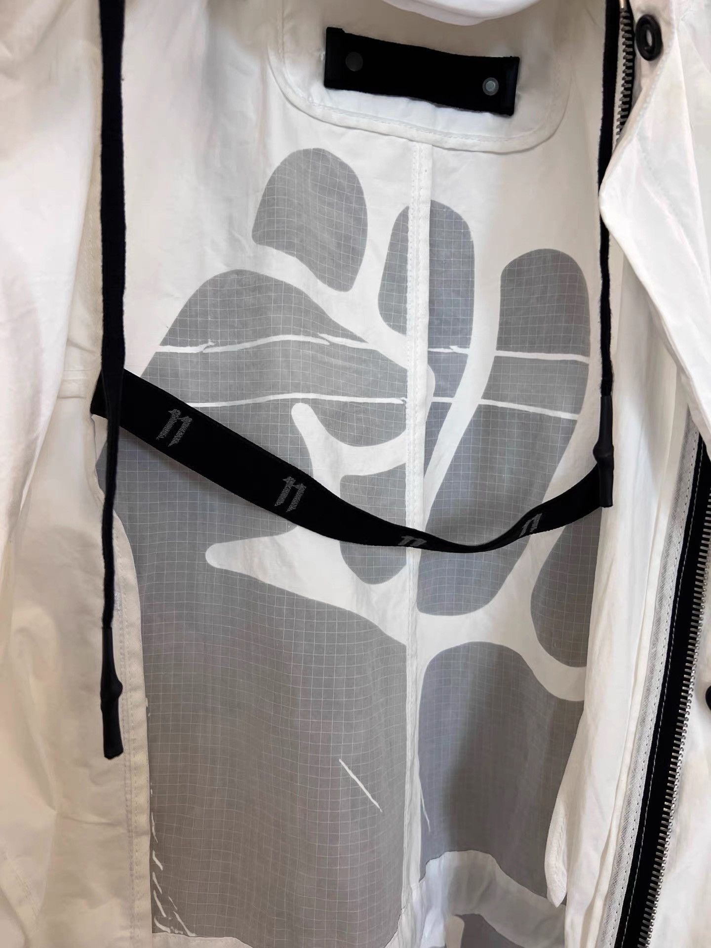 11 By Boris Bidjan Saberi Boris Bidjan Saberi 11by bbs Long Fist Print Parka Coat K35 Size US M / EU 48-50 / 2 - 6 Thumbnail
