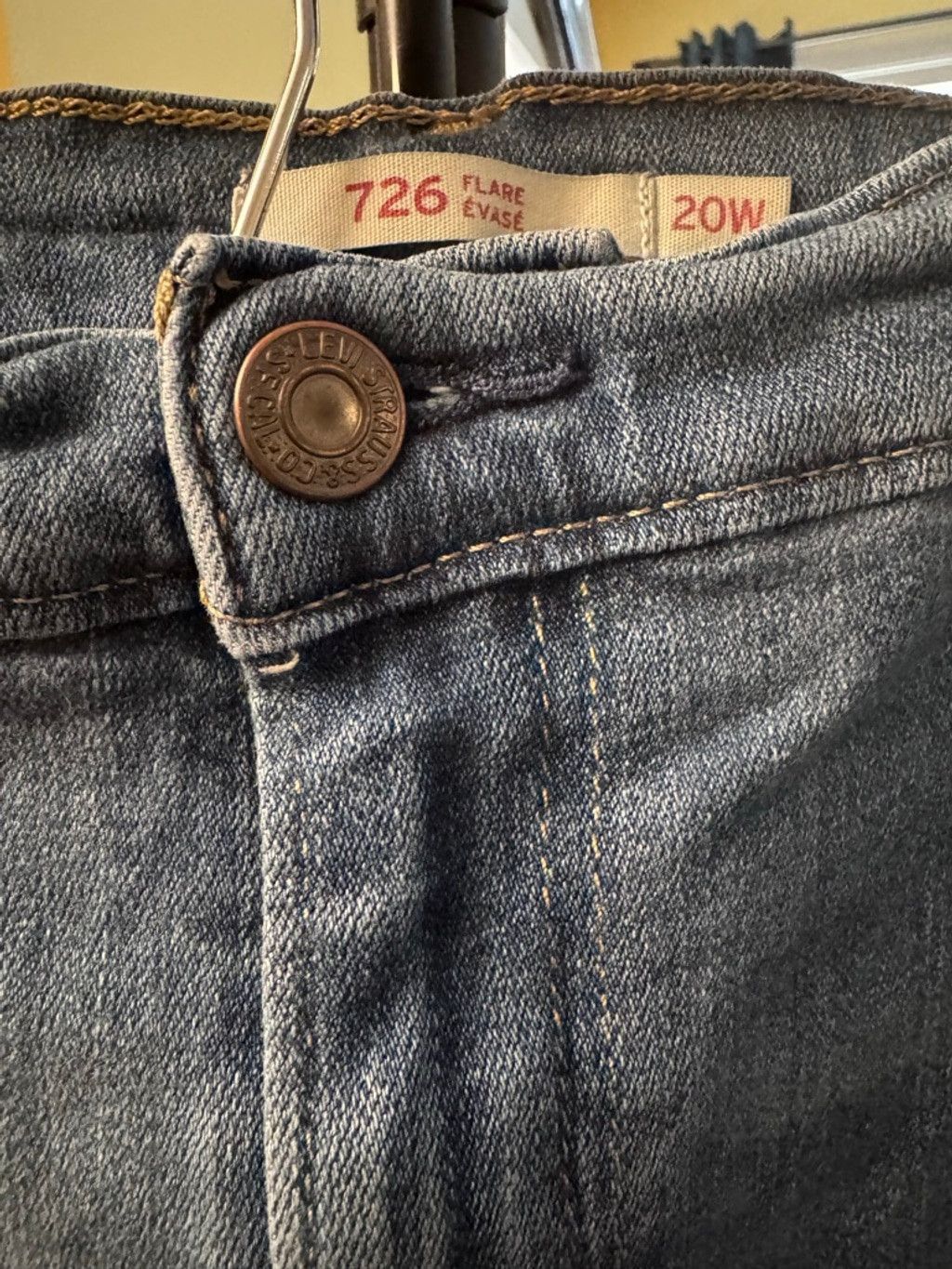 Levi's Women's Levi's Blue 726 Flare Jeans 20W Size 40" / US 18 - 10 Thumbnail