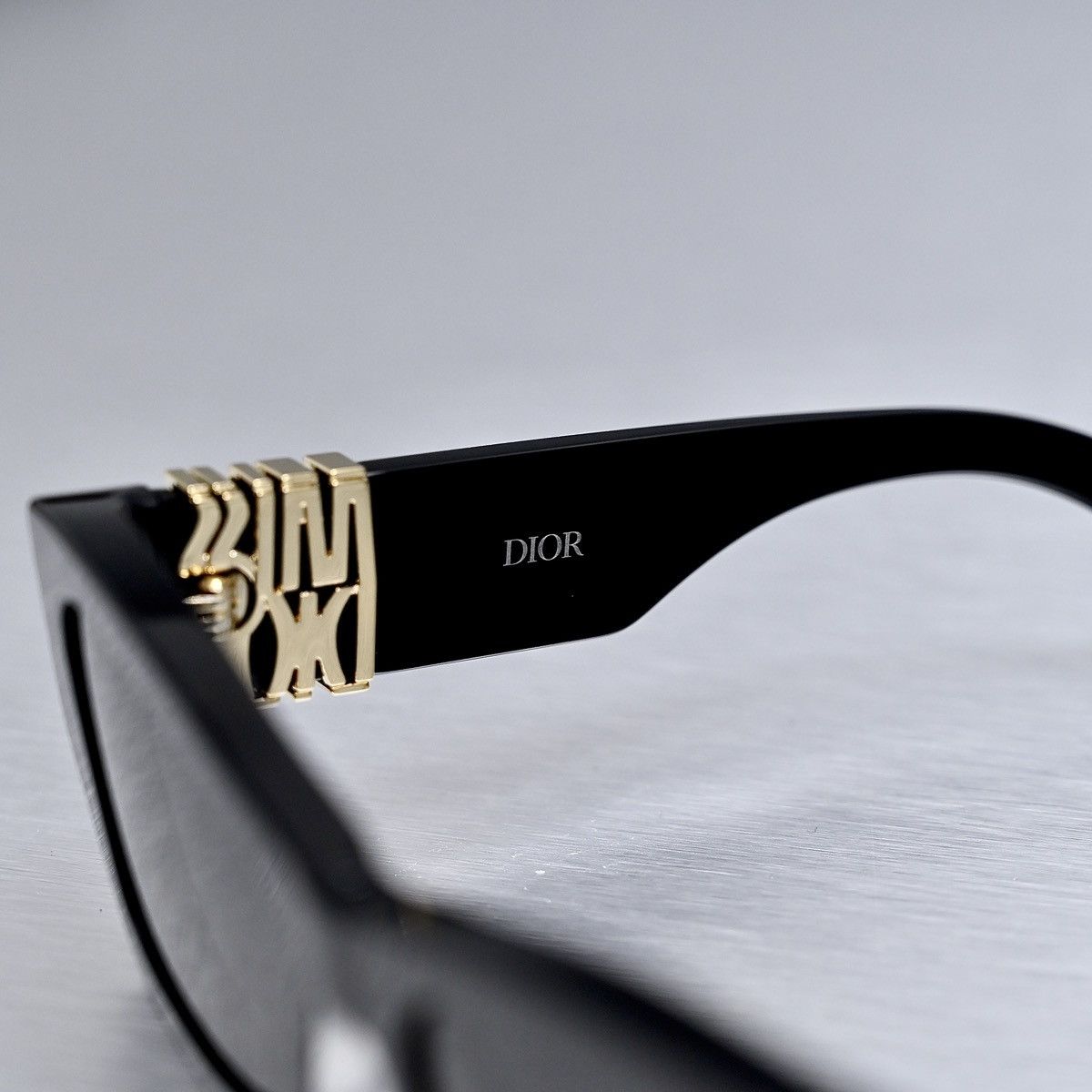 Dior DIOR MISSDIOR S1I 10A0 SUNGLASSES Size ONE SIZE - 4 Thumbnail