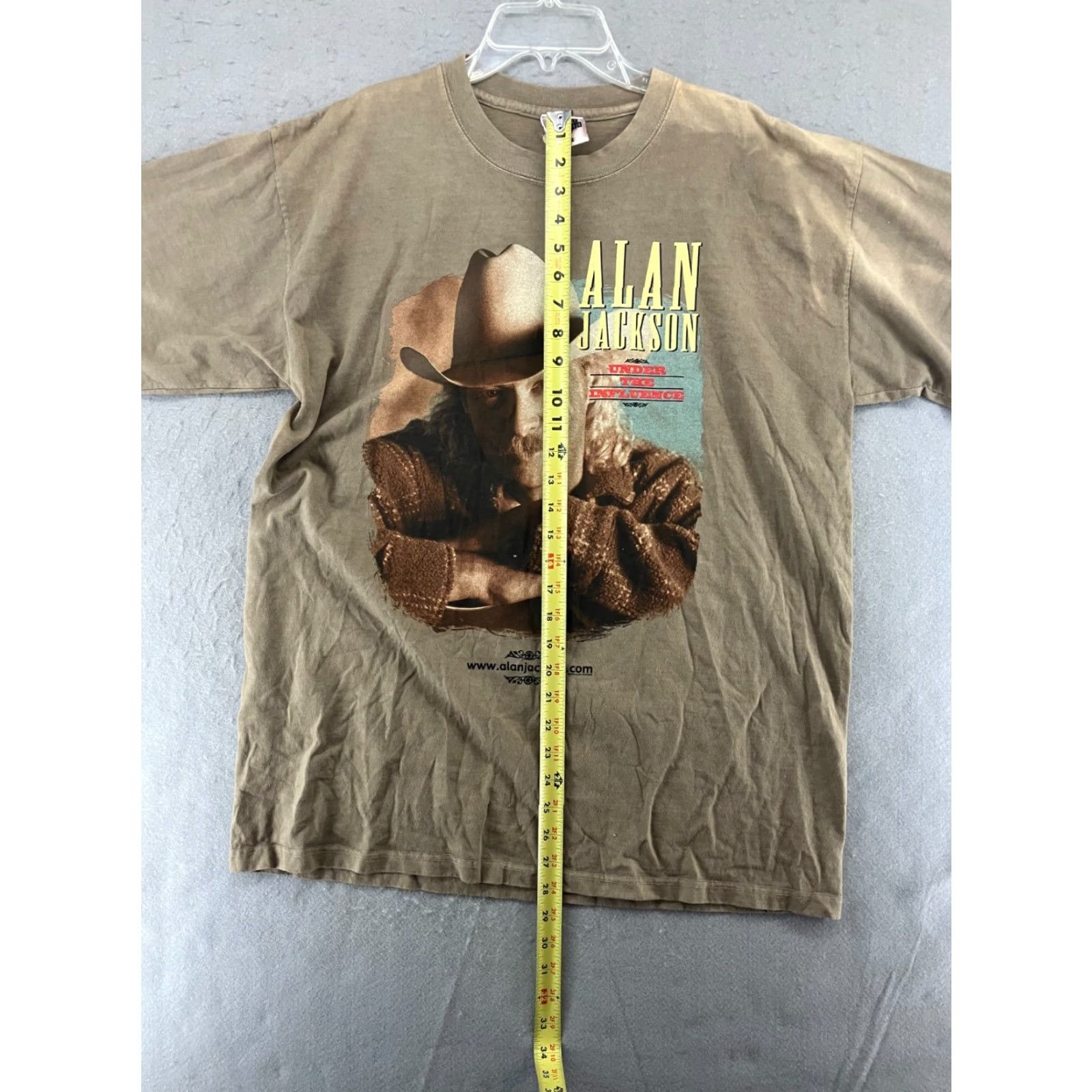 Vintage Vintage Alan Jackson T Shirt Men Large "Under the Influence" House of Blues USA Summer Fall Spring Cotton Brown Size US L / EU 52-54 / 3 - 6 Thumbnail