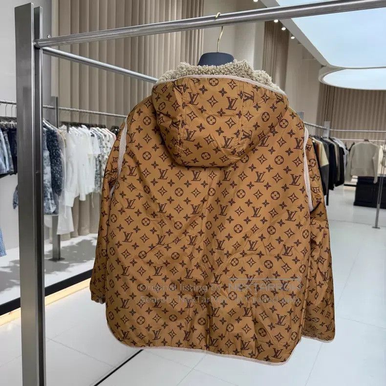 Louis Vuitton Louis Vuitton Khaki lined hooded teddy jacket Size XS / US 0-2 / IT 36-38 - 4 Thumbnail